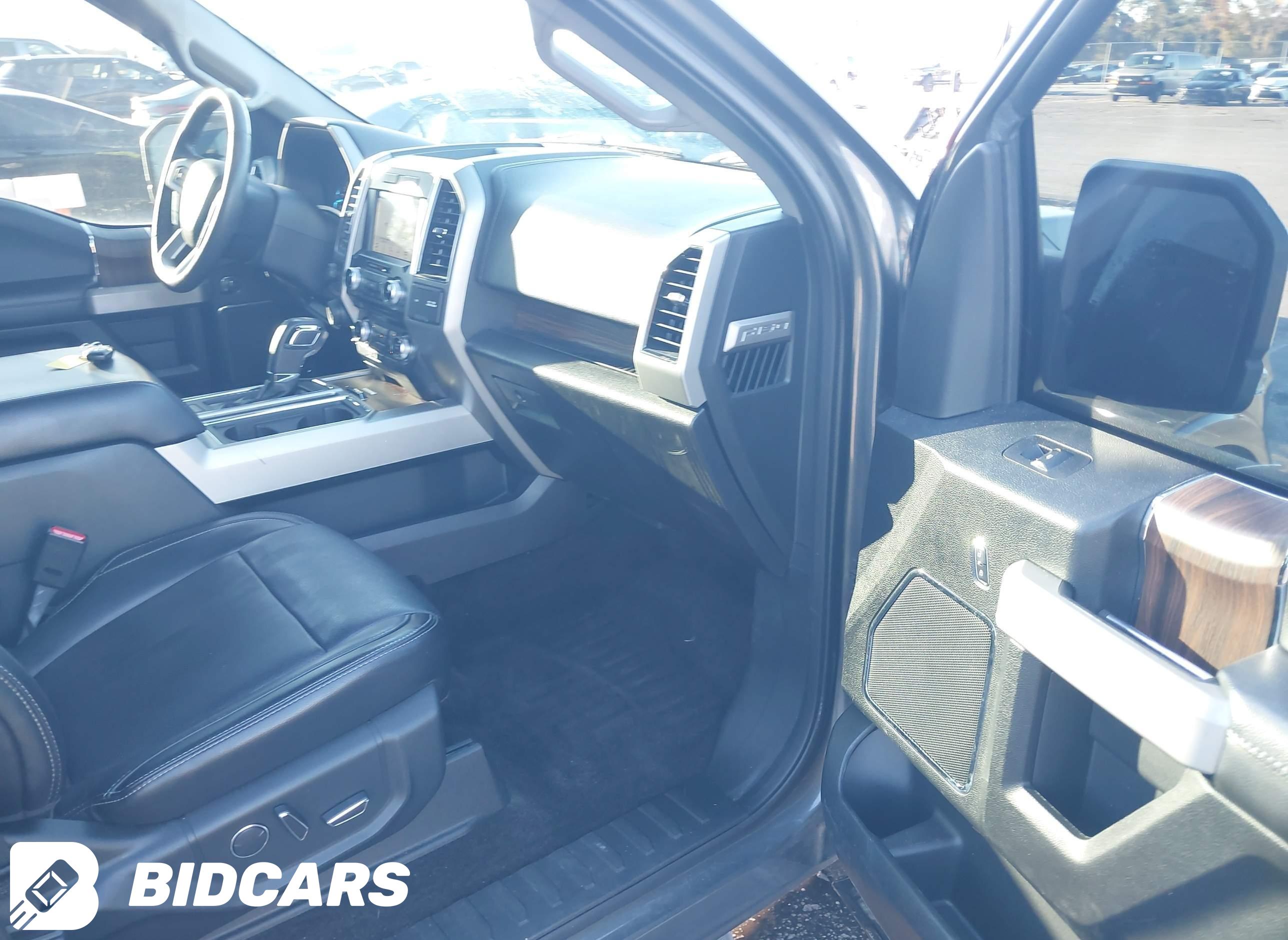 2017 Ford F-150, Lariat