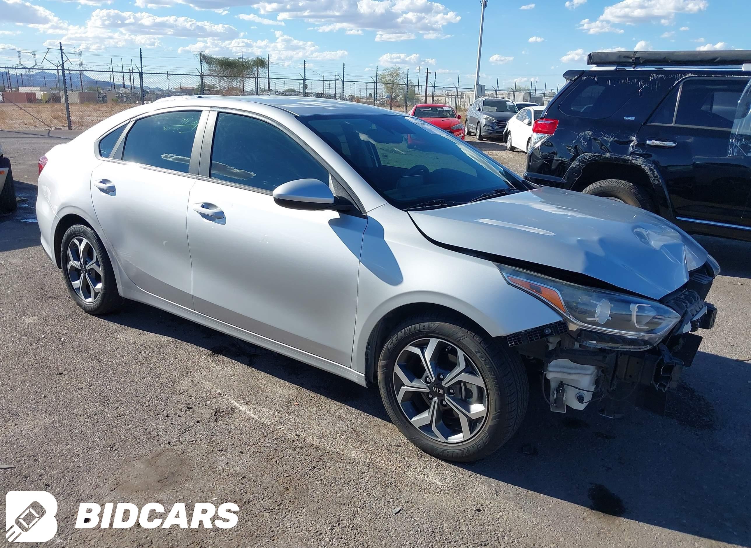 2019 KIA Forte, Lxs
