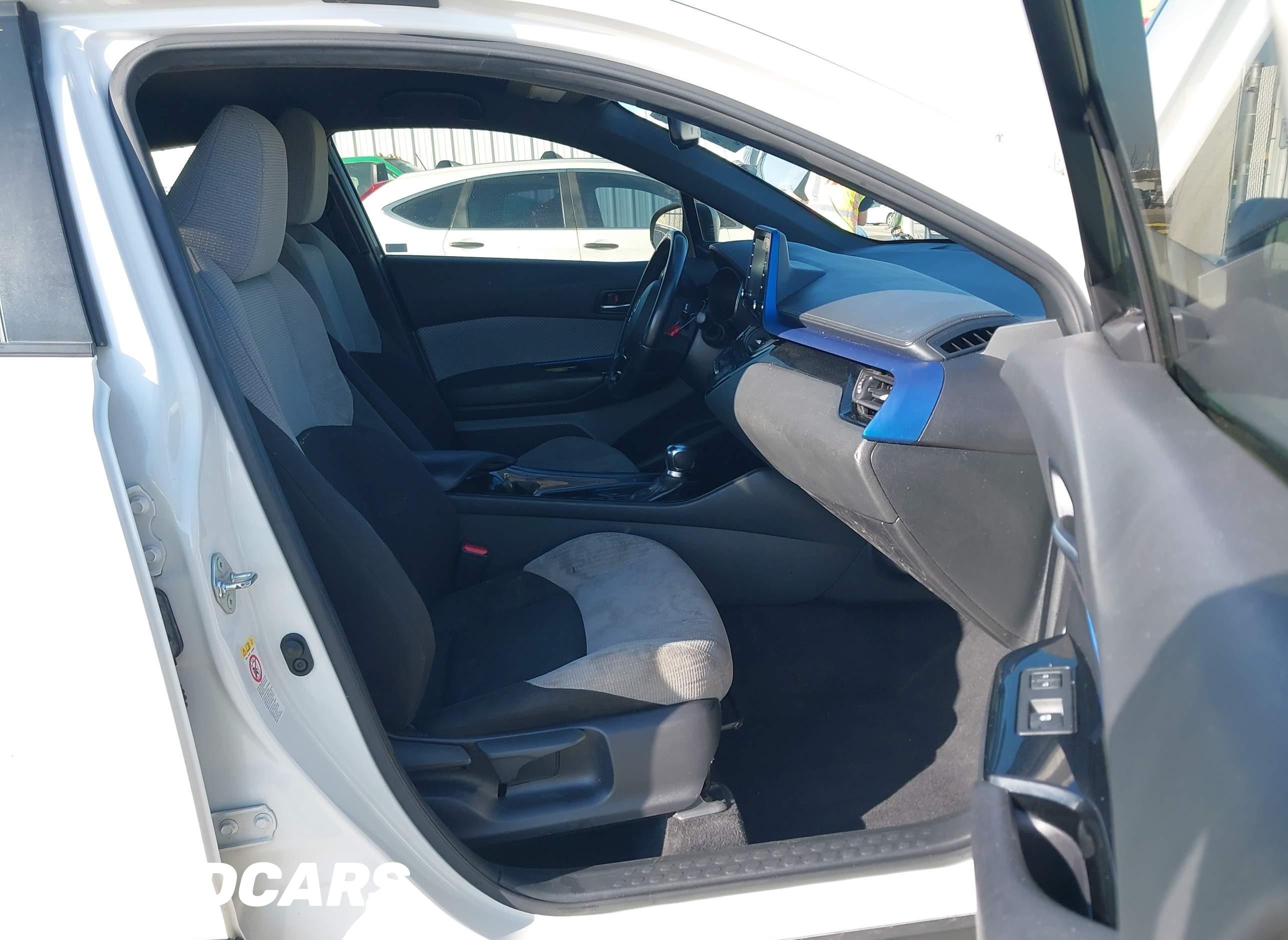 2019 Toyota C-HR, Xle