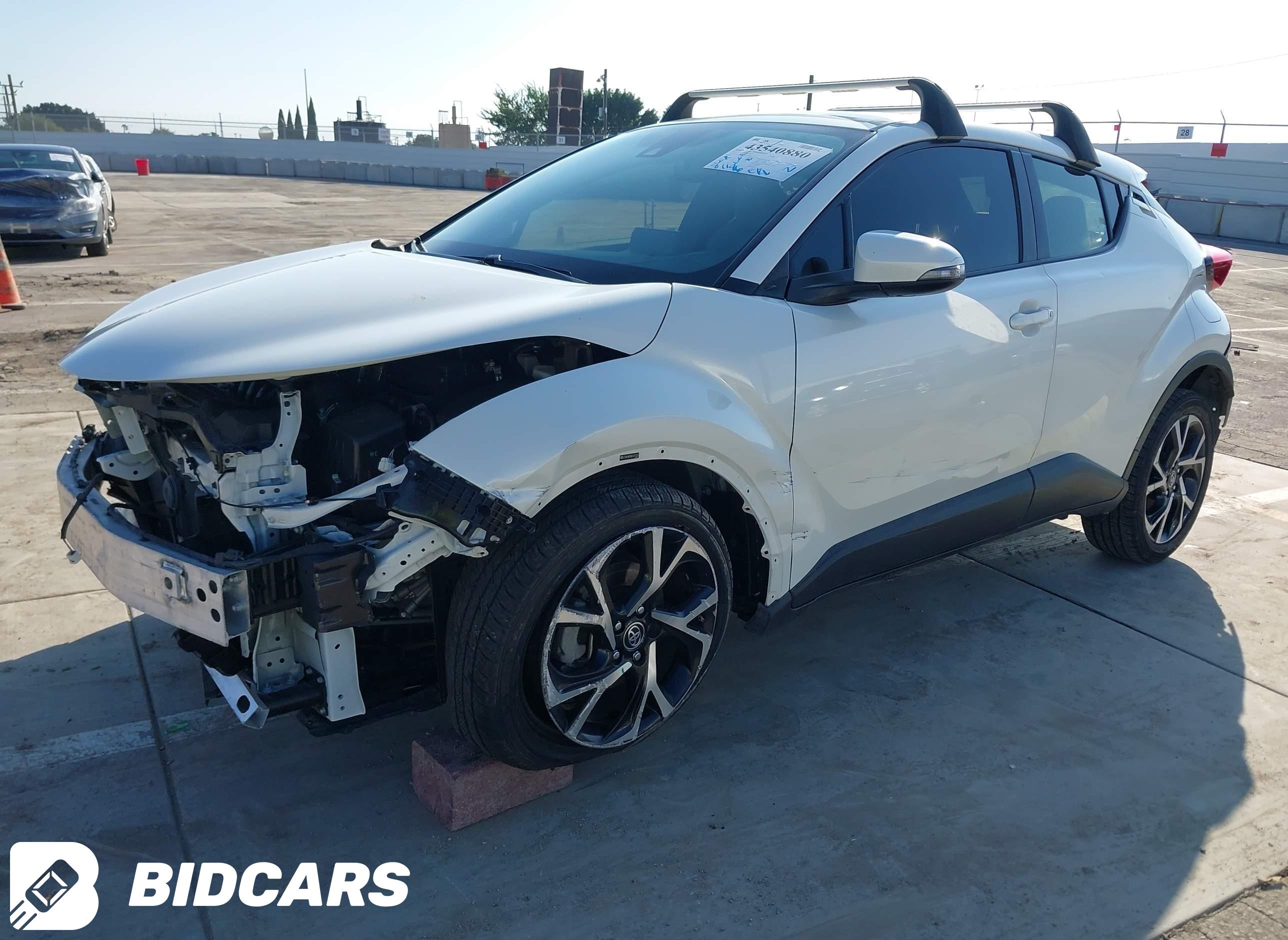 2019 Toyota C-HR, Xle