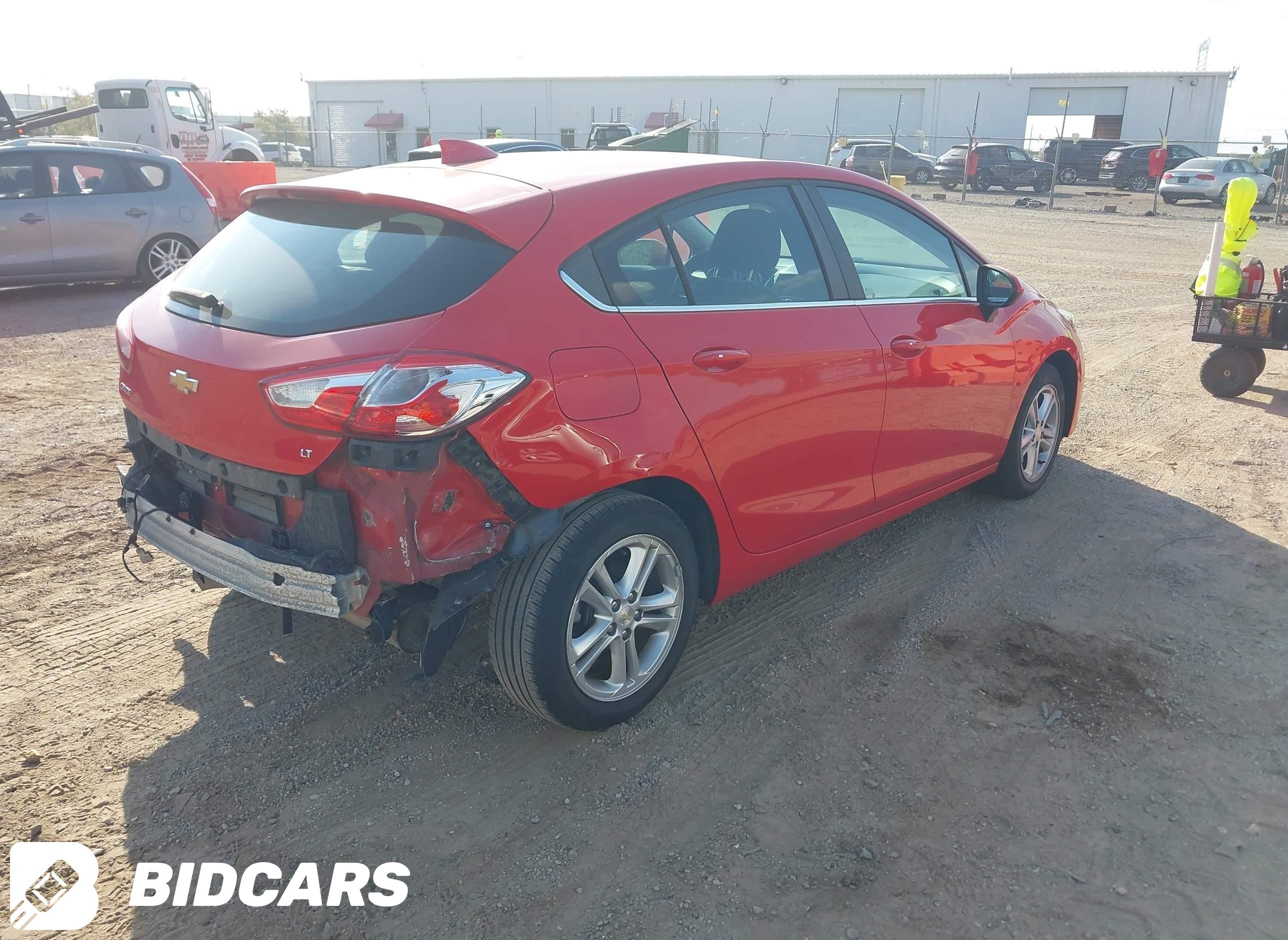 2017 Chevrolet Cruze, LT