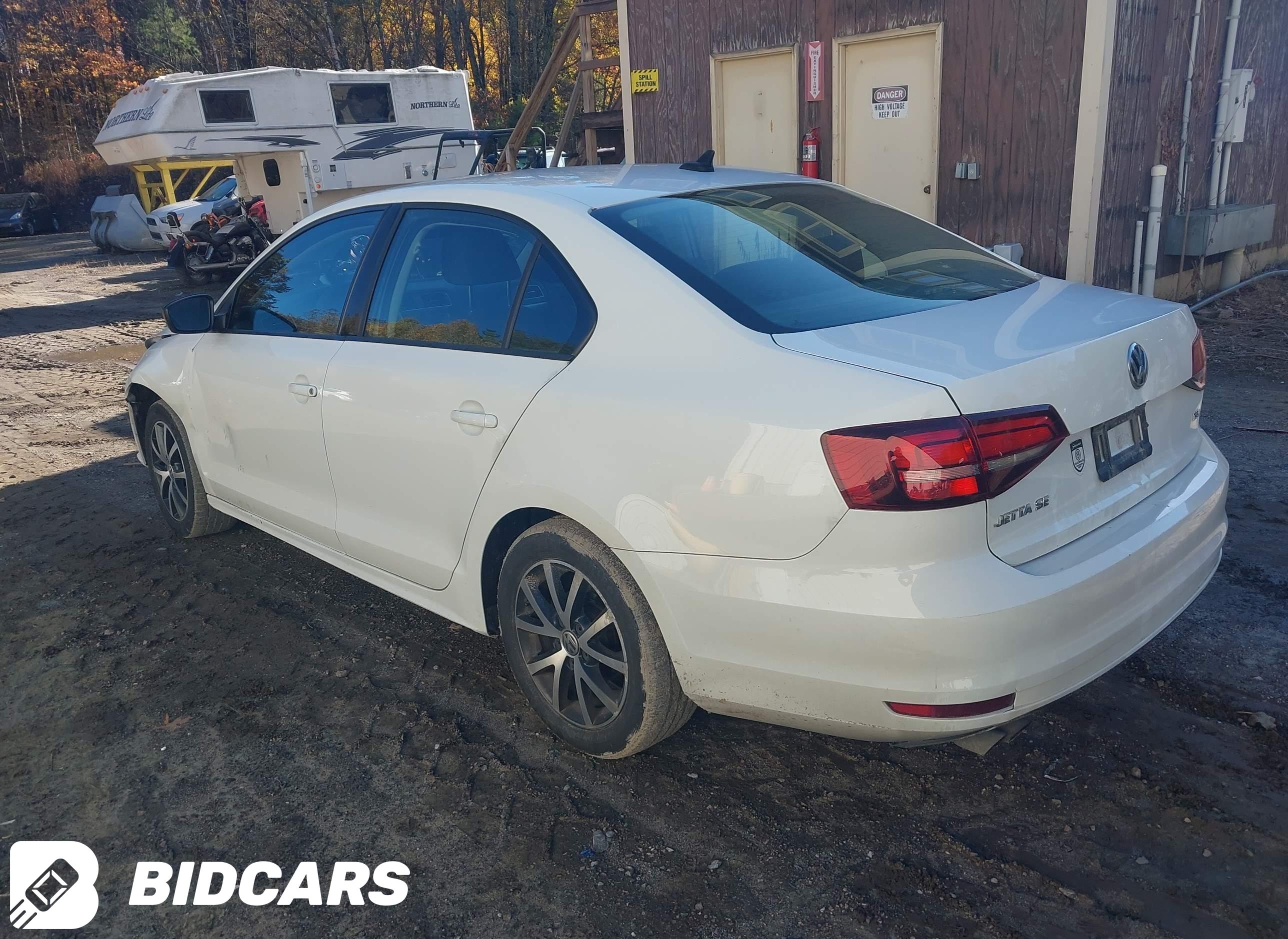 2016 Volkswagen Jetta, 1.4T Se