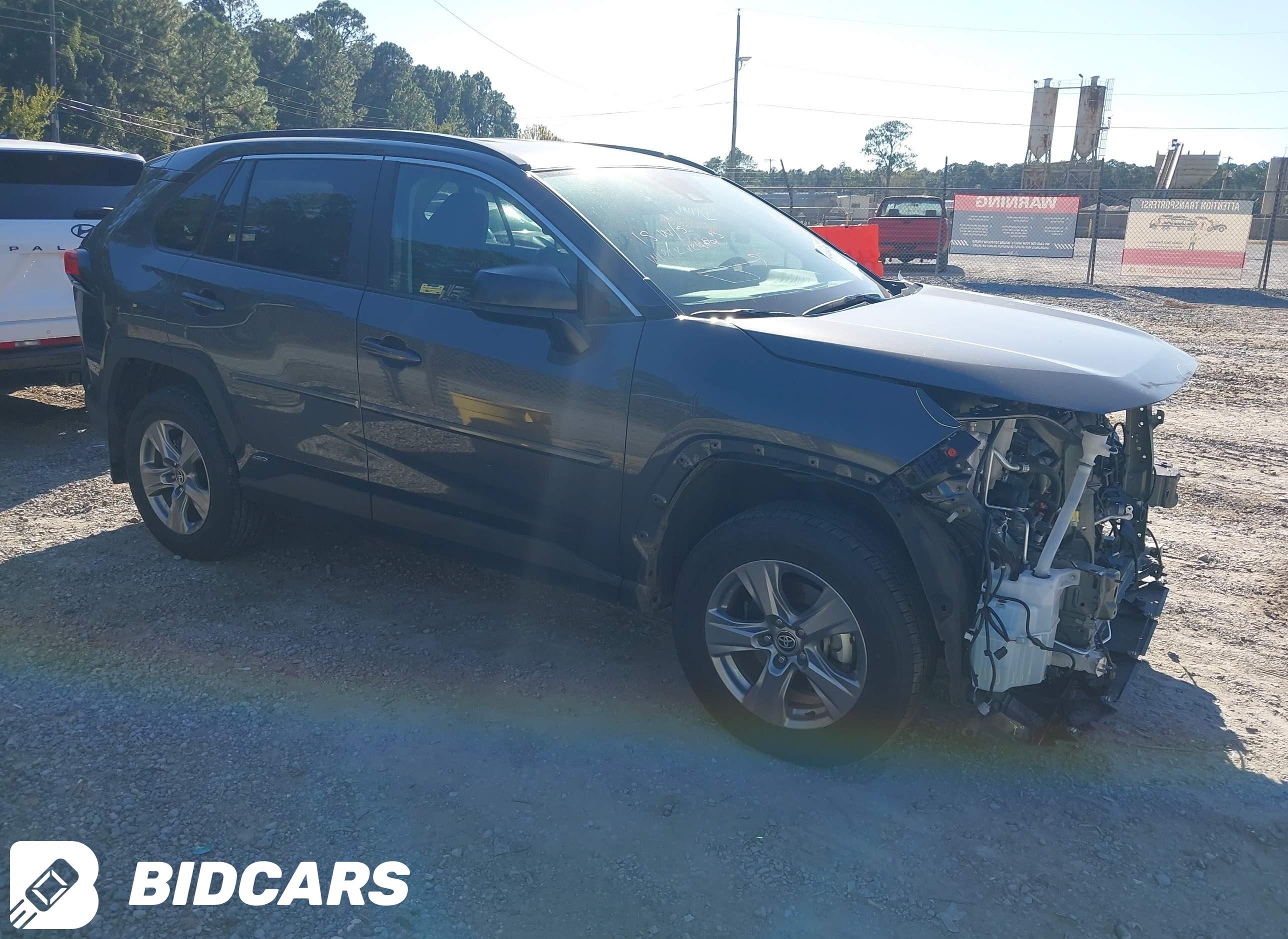 2024 Toyota RAV4, Hybrid LE