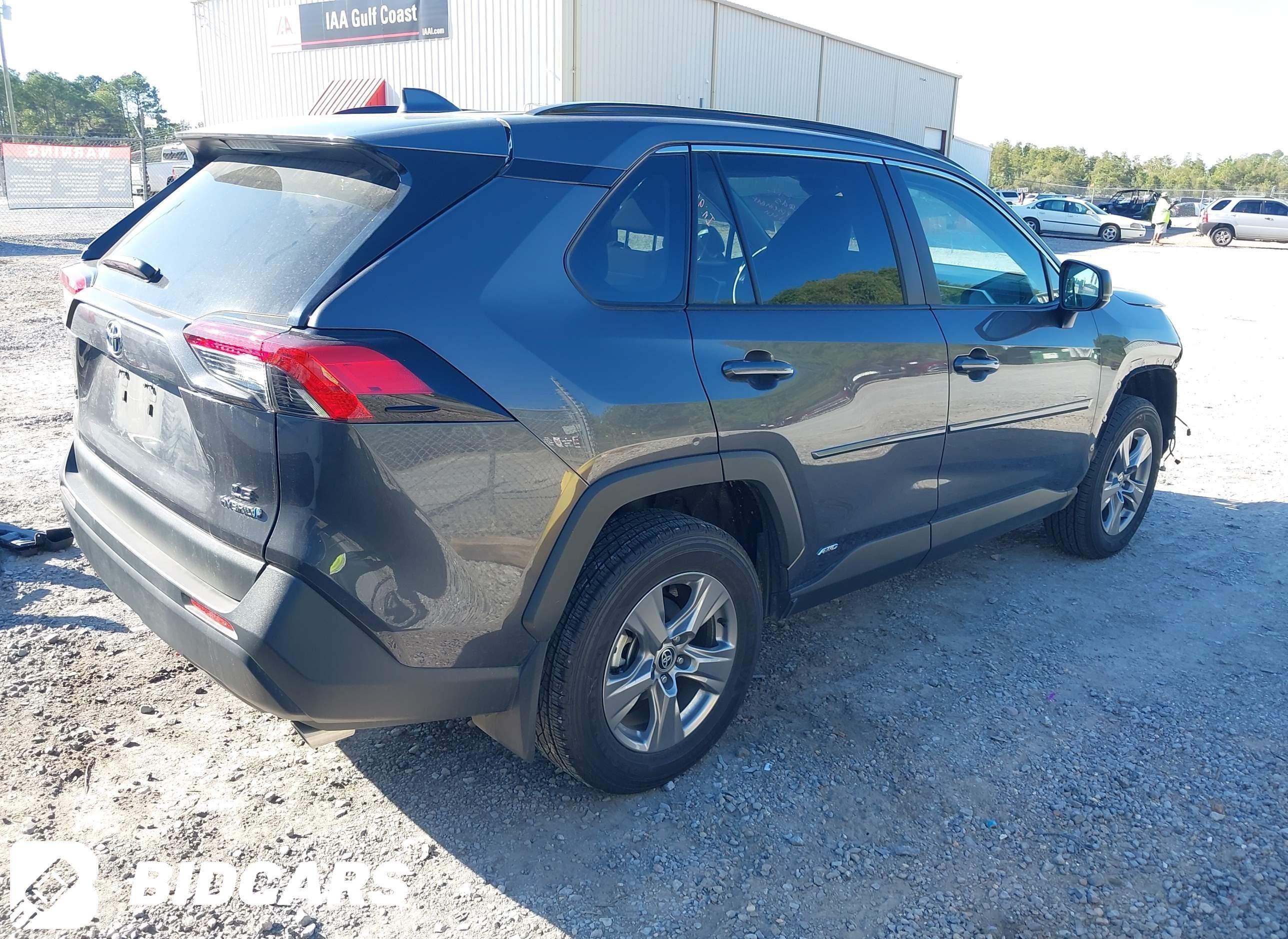 2024 Toyota RAV4, Hybrid LE