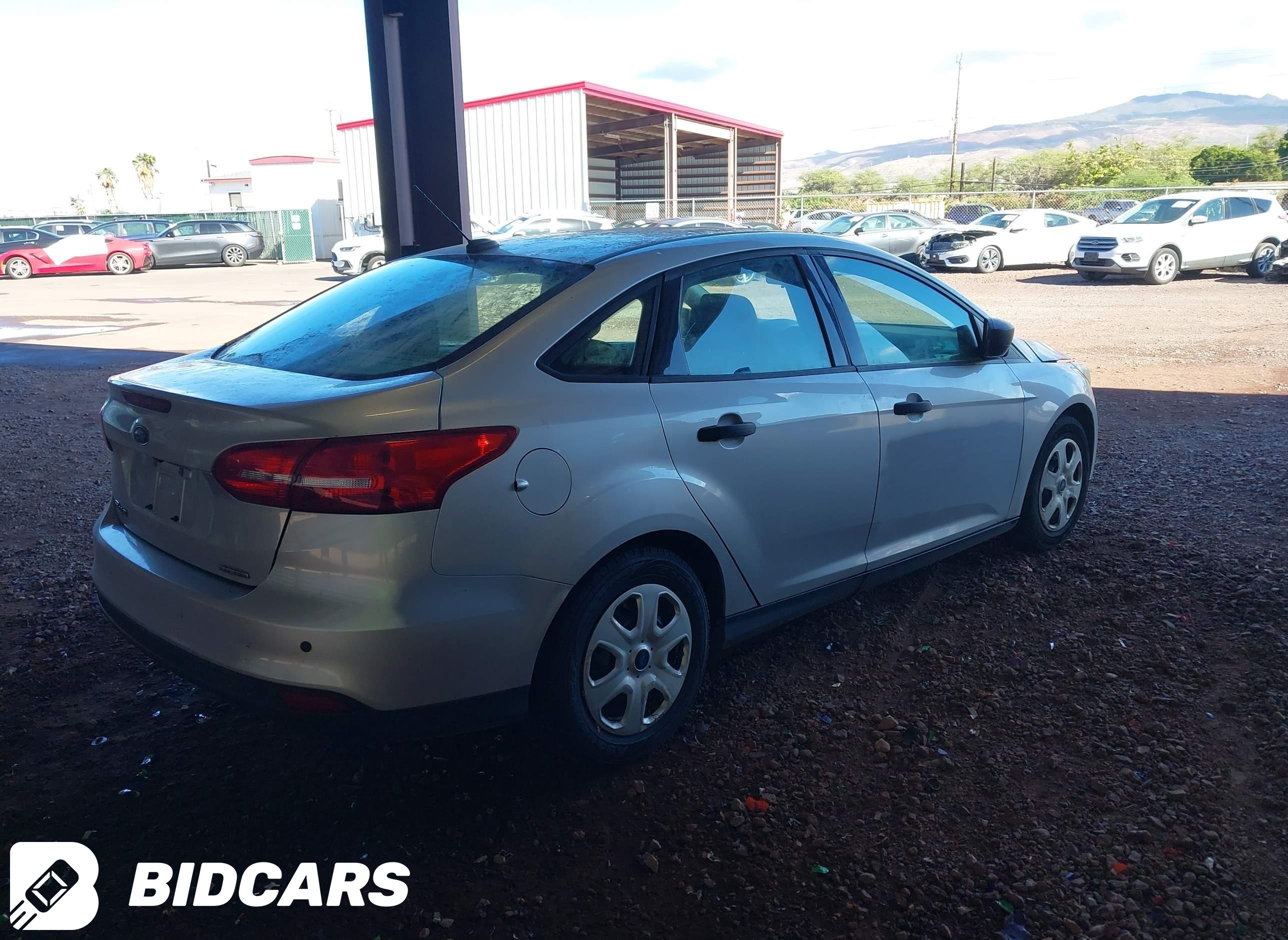 2016 Ford Focus, S