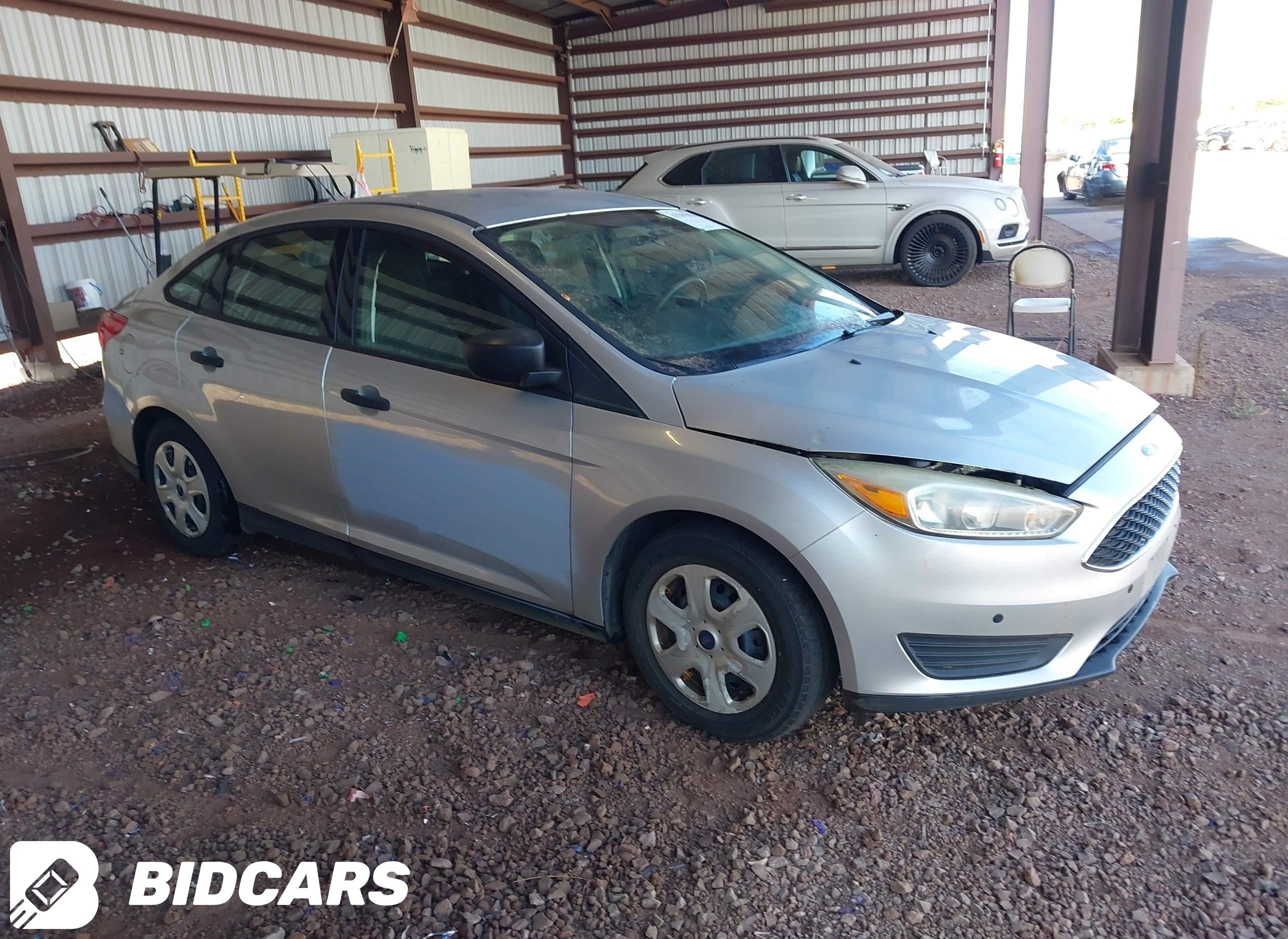 2016 Ford Focus, S