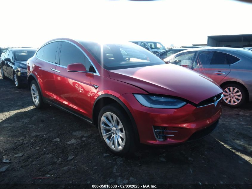 TESLA MODEL X , 2017