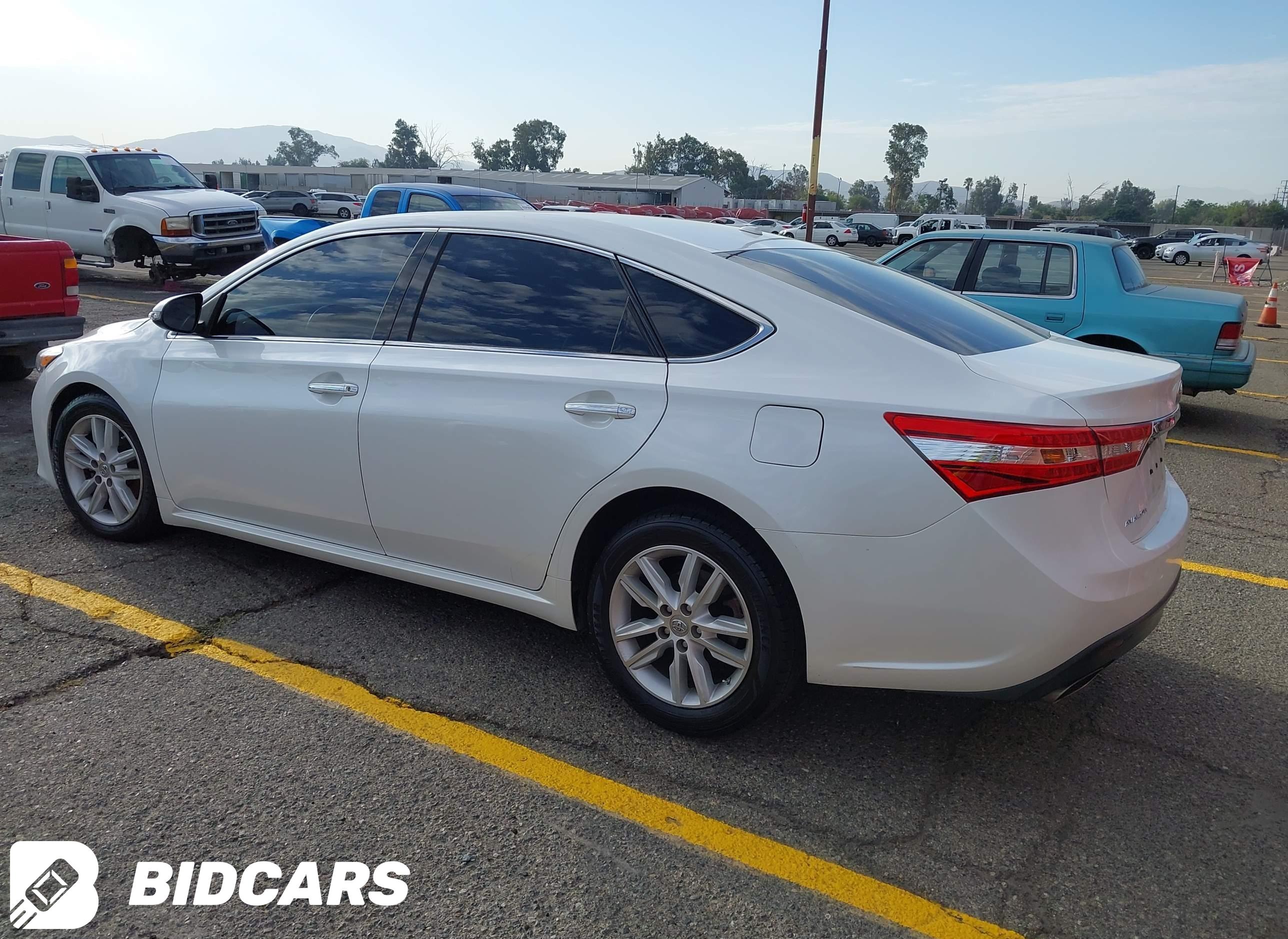 2015 Toyota Avalon, Xle Premium