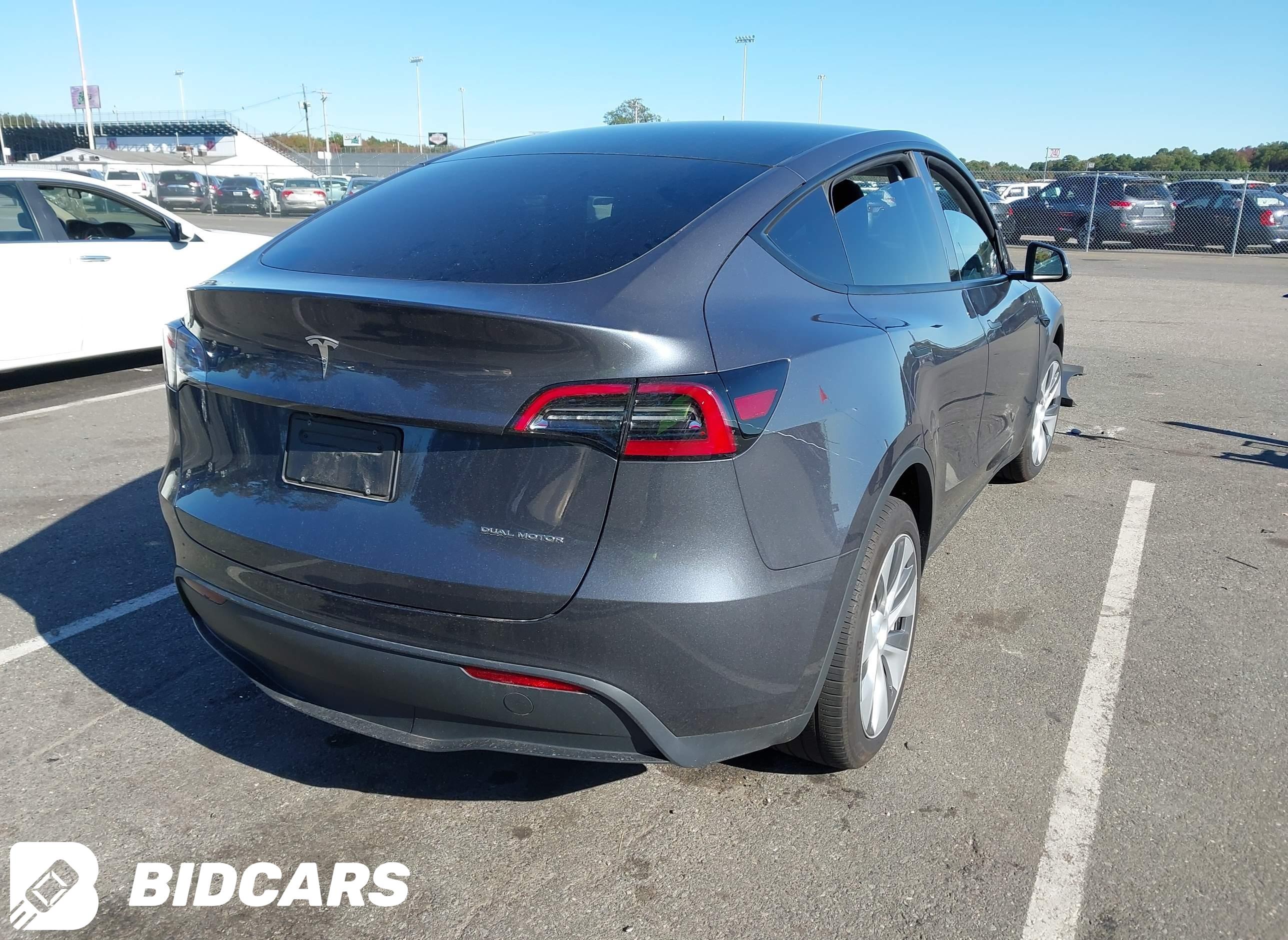 2023 Tesla Model Y, Awd/Long...