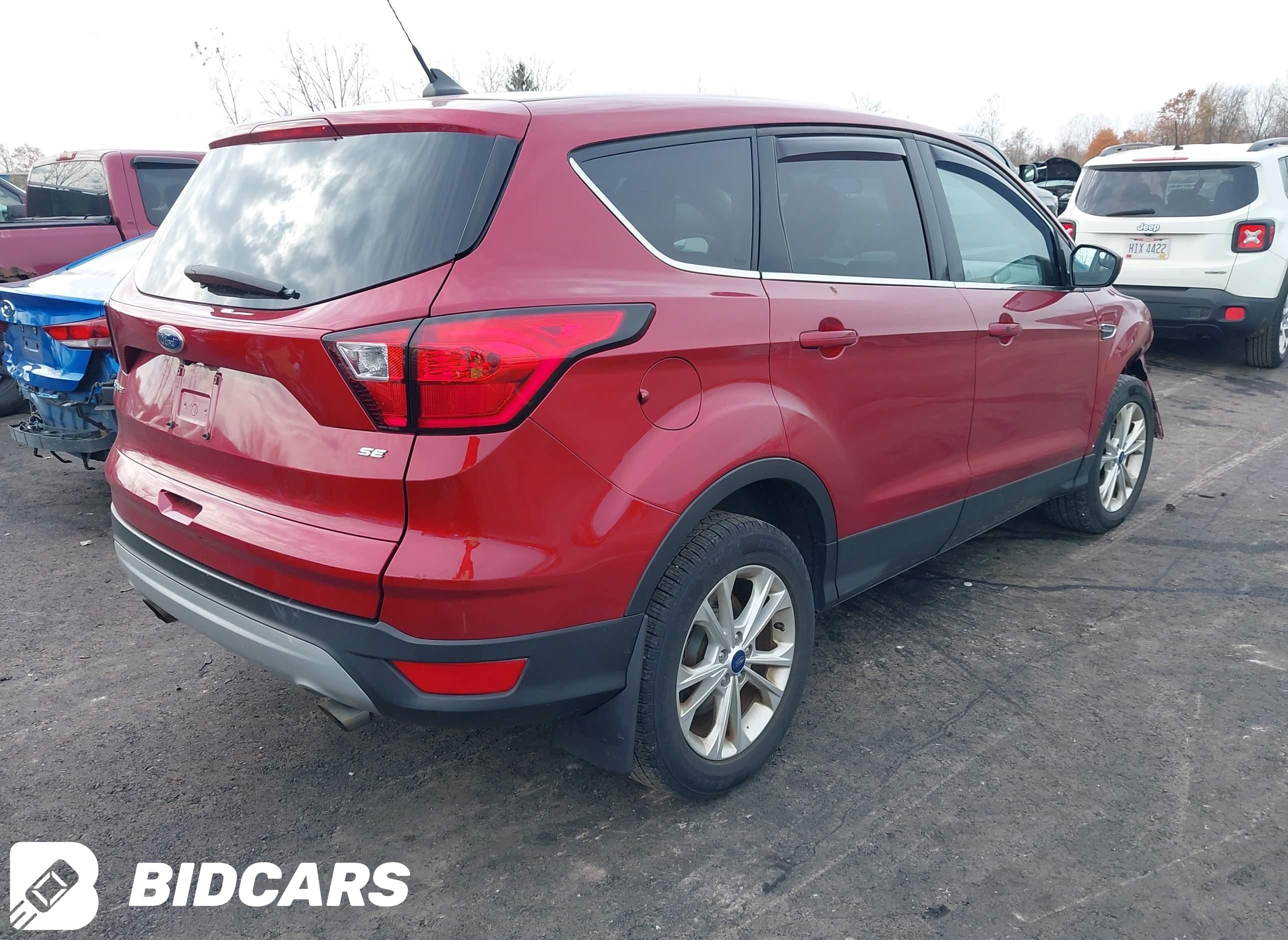 2019 Ford Escape, SE