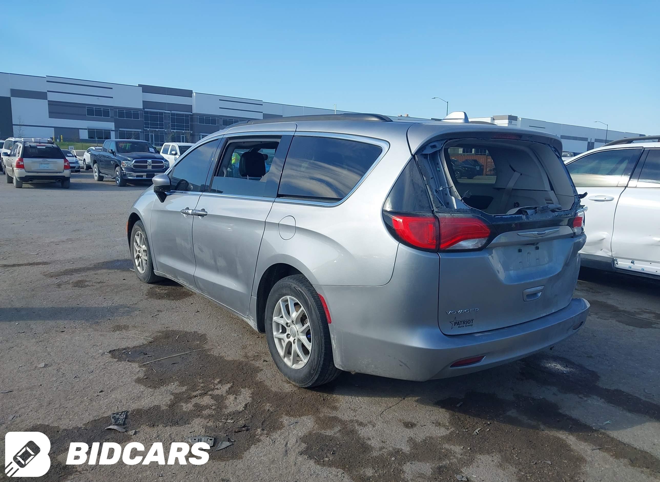 2020 Chrysler Voyager, Lxi