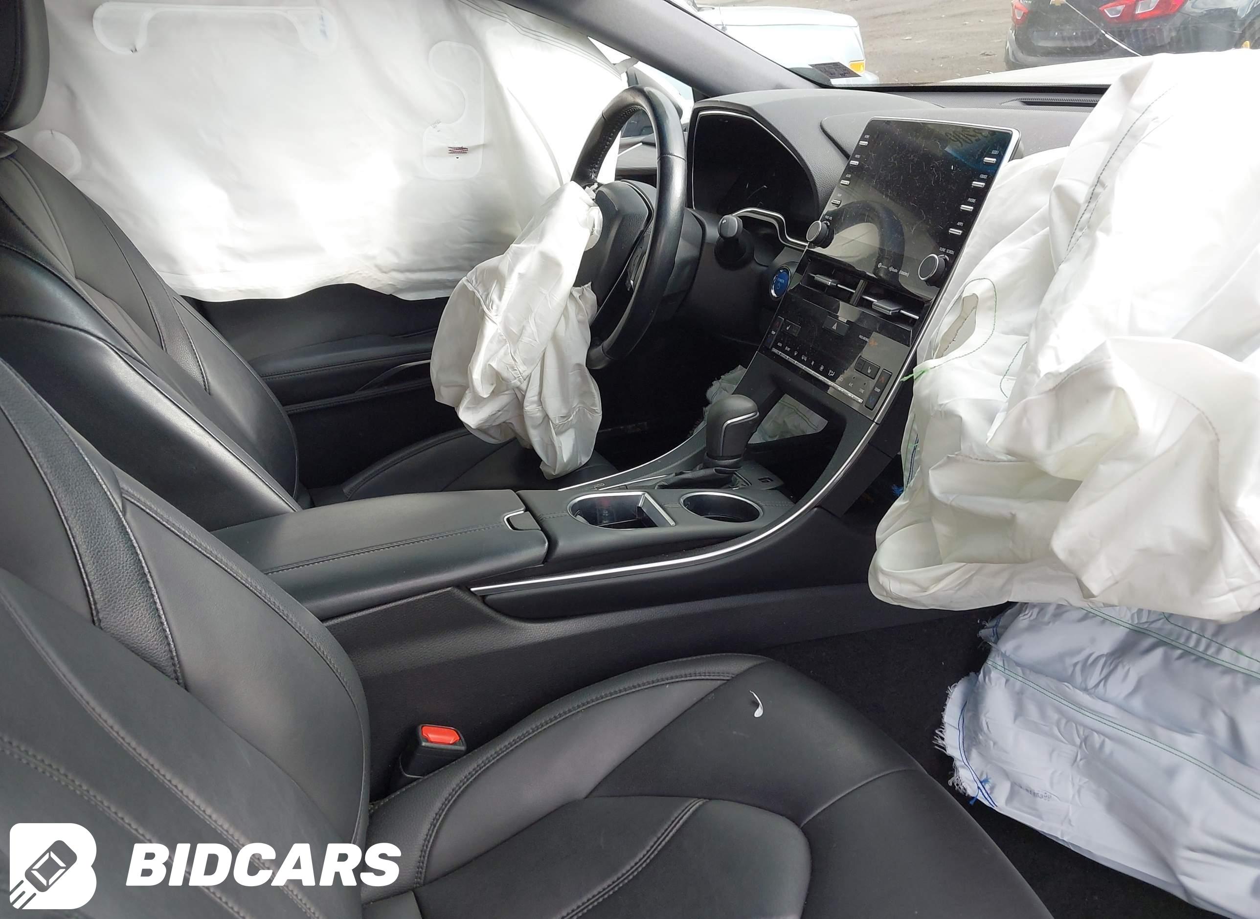 2019 Toyota Avalon, Hybrid Xle