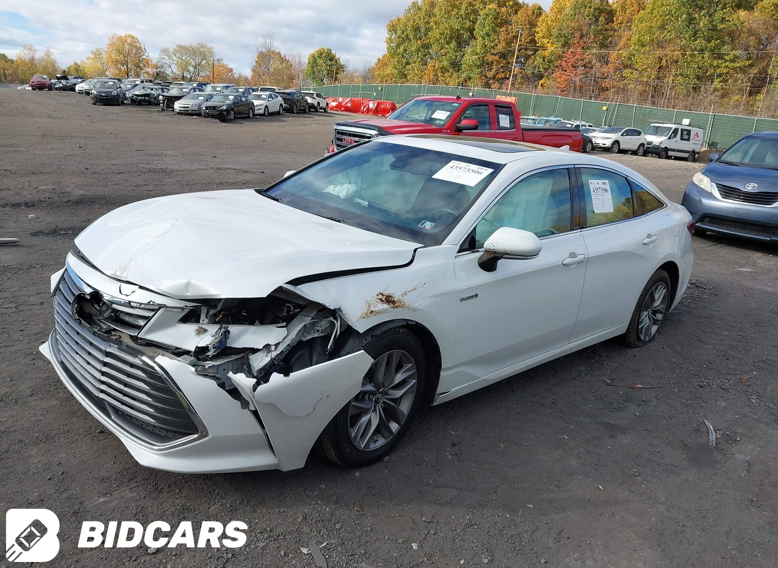 2019 Toyota Avalon, Hybrid Xle