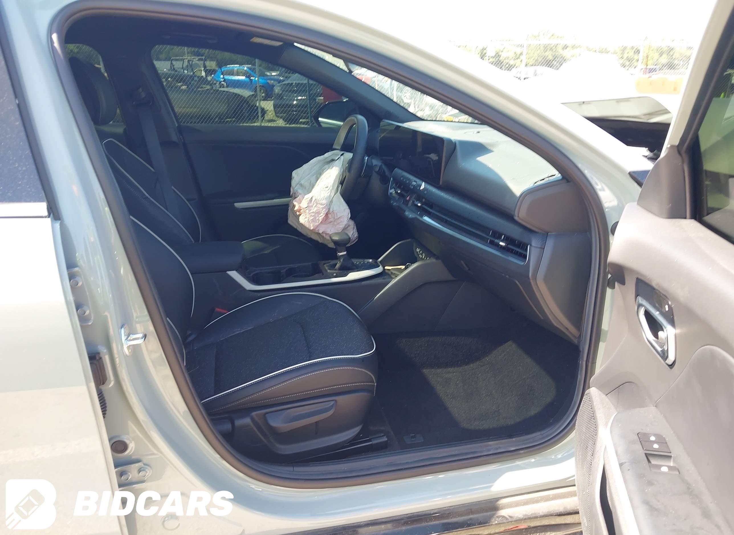 2025 KIA K4, Gt-Line