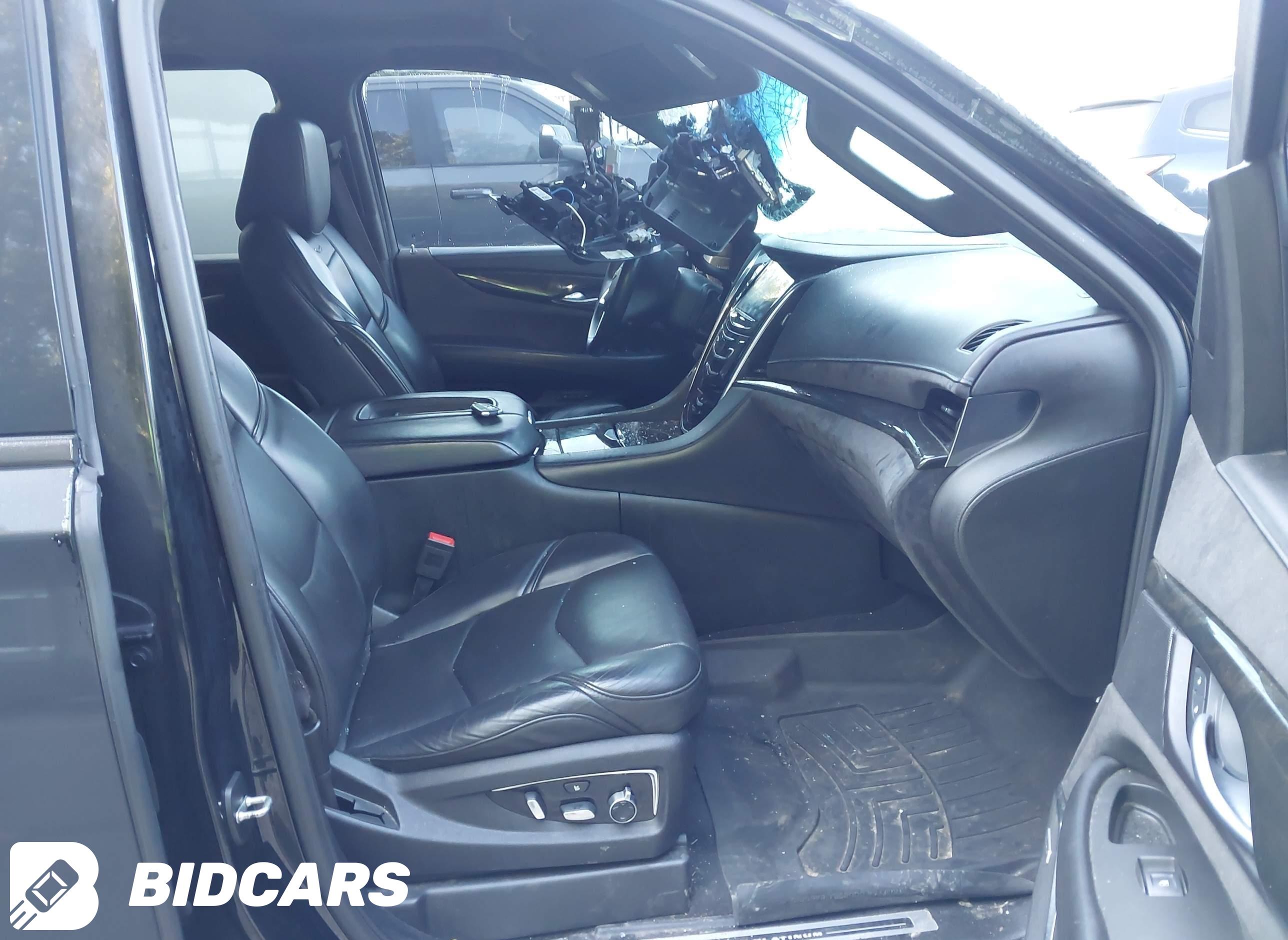 2017 Cadillac Escalade, Esv P...