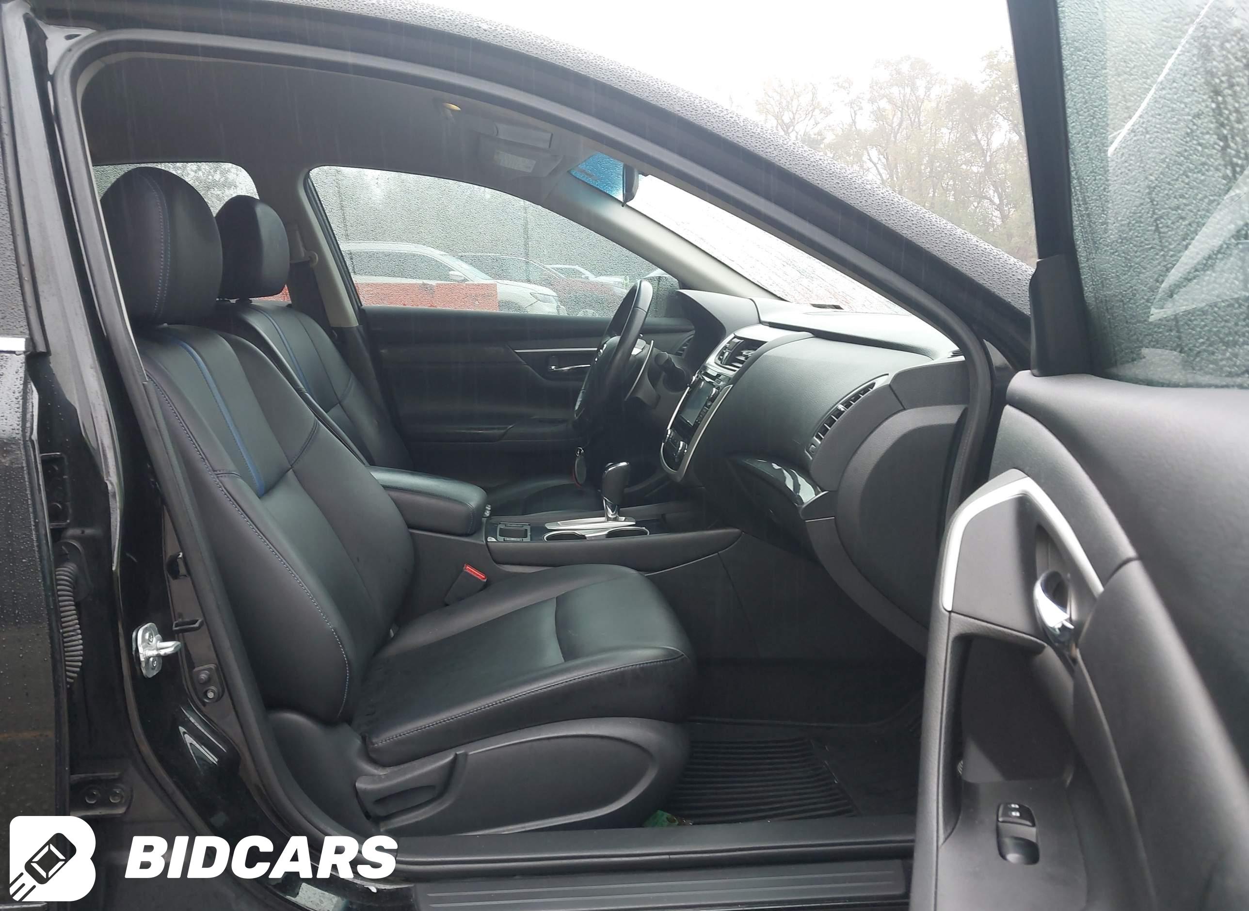 2018 Nissan Altima, 2.5 SR