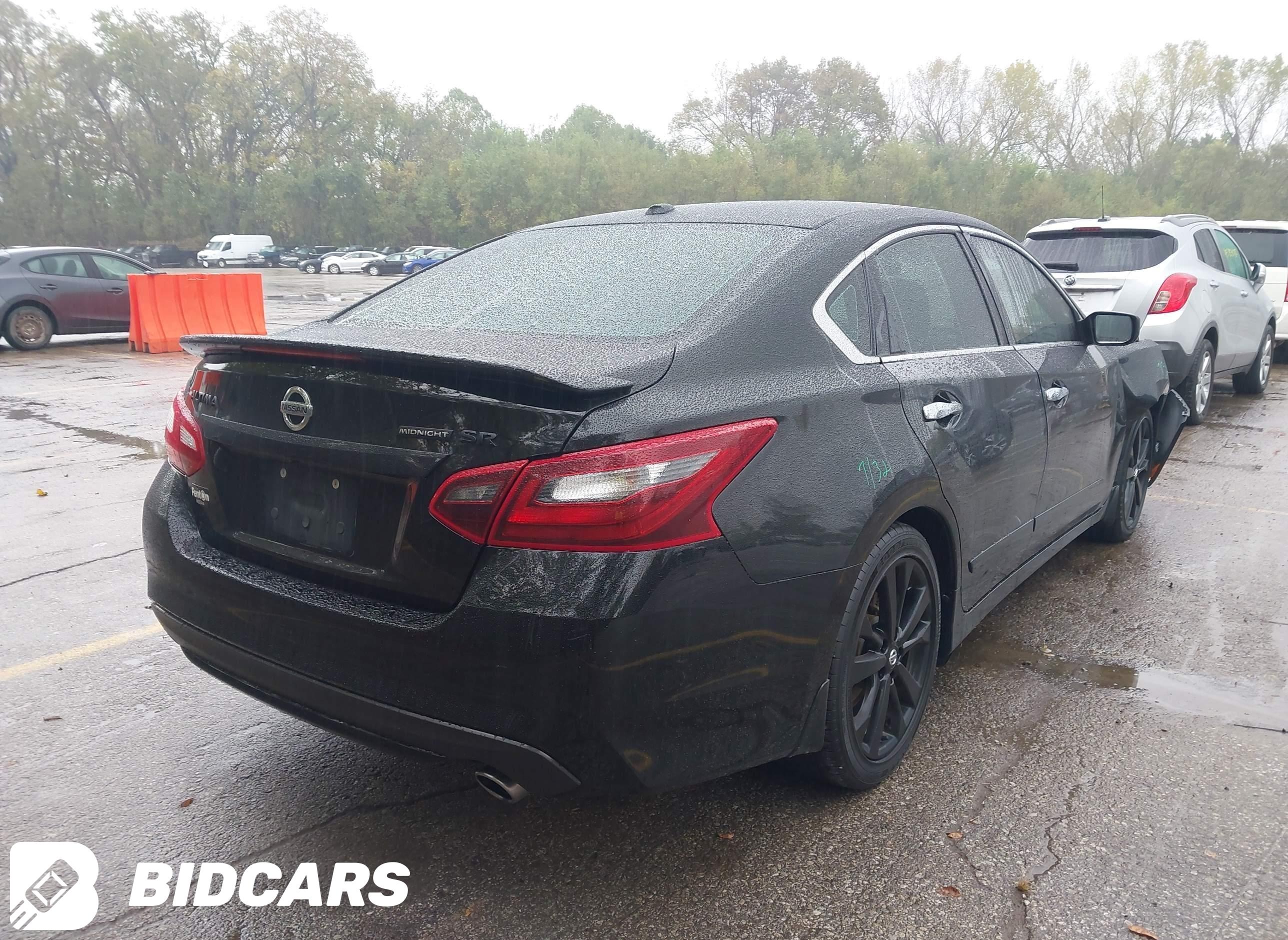 2018 Nissan Altima, 2.5 SR