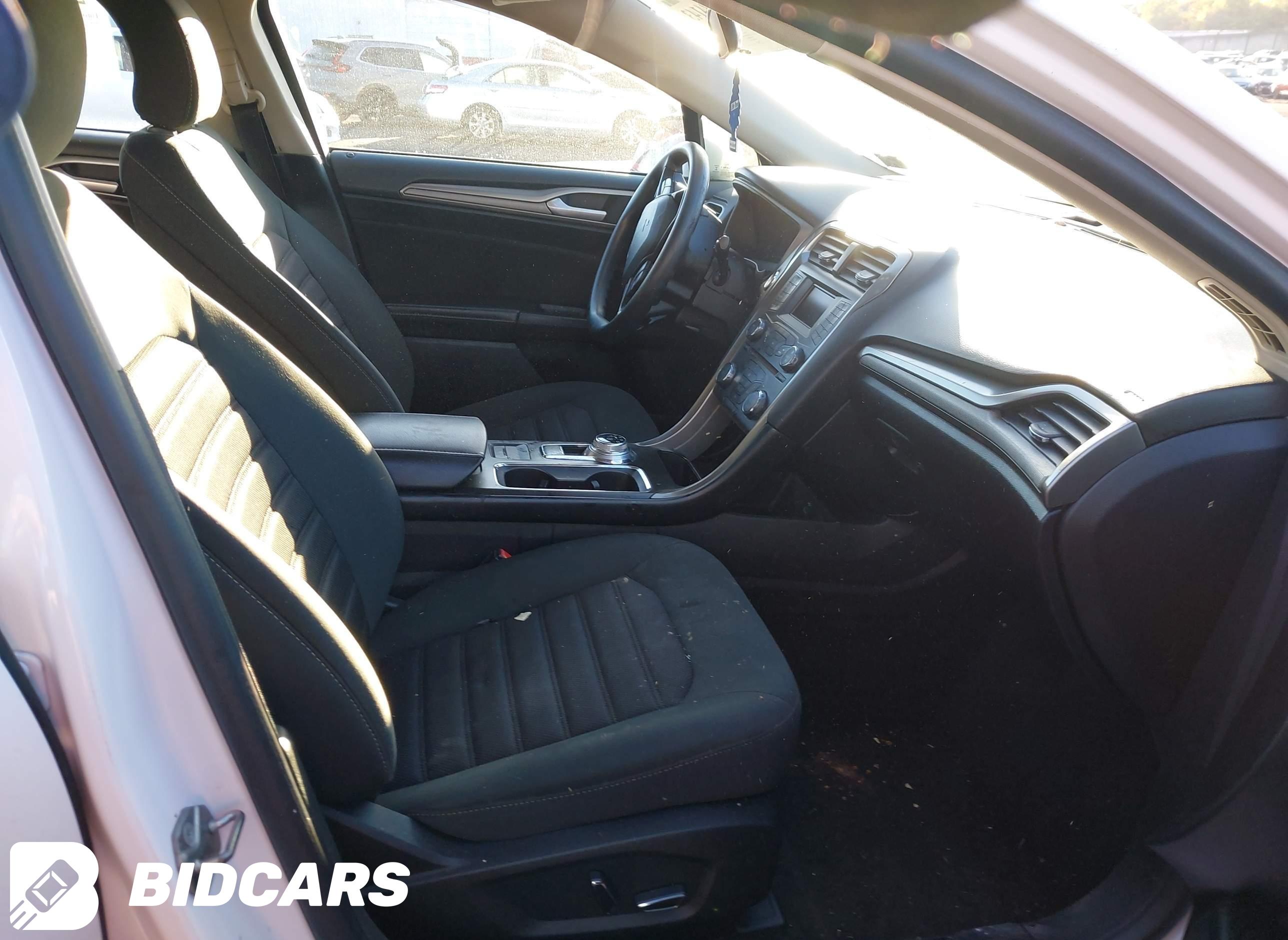 2018 Ford Fusion, SE