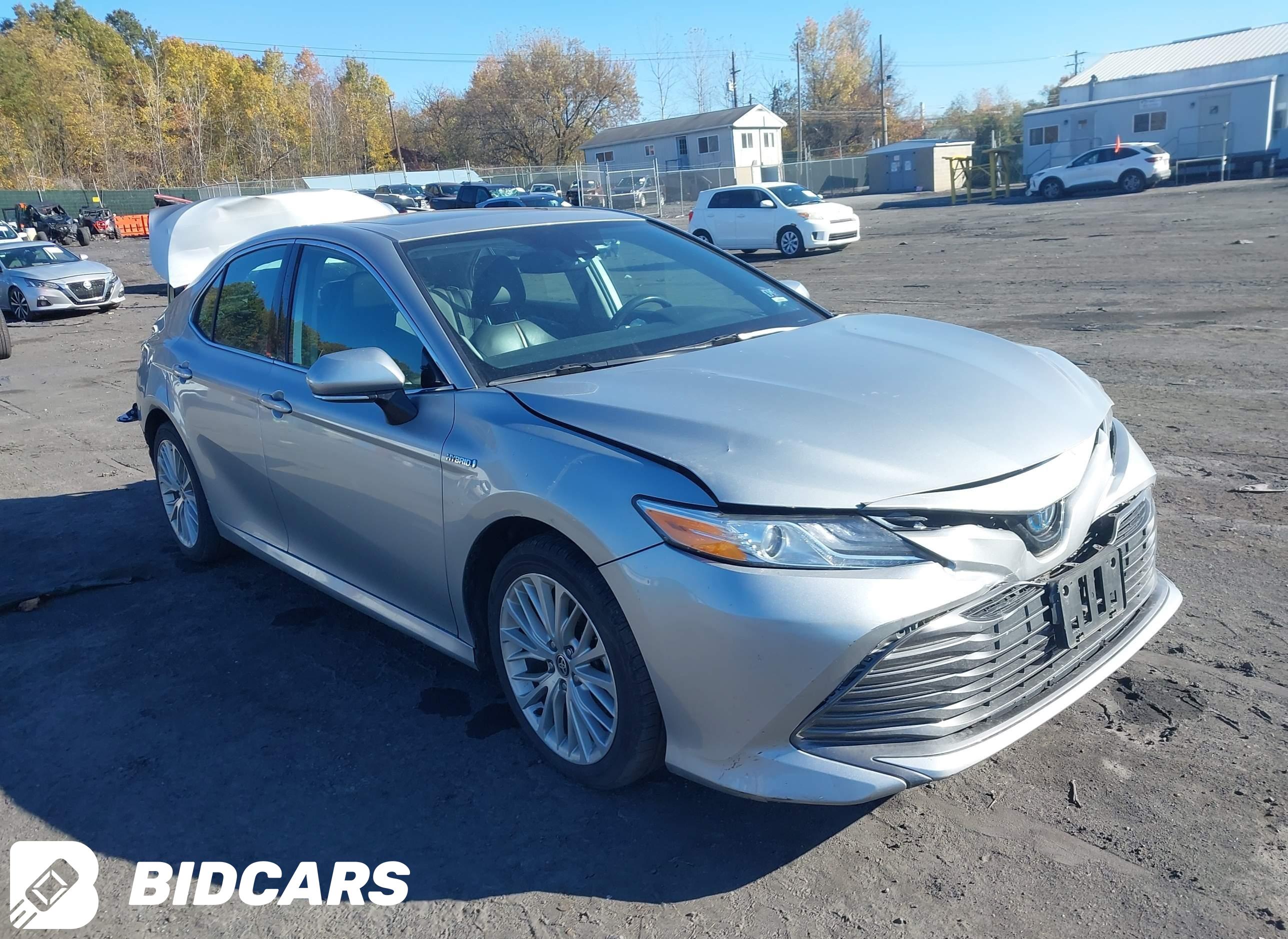 2020 Toyota Camry, Xle Hybrid