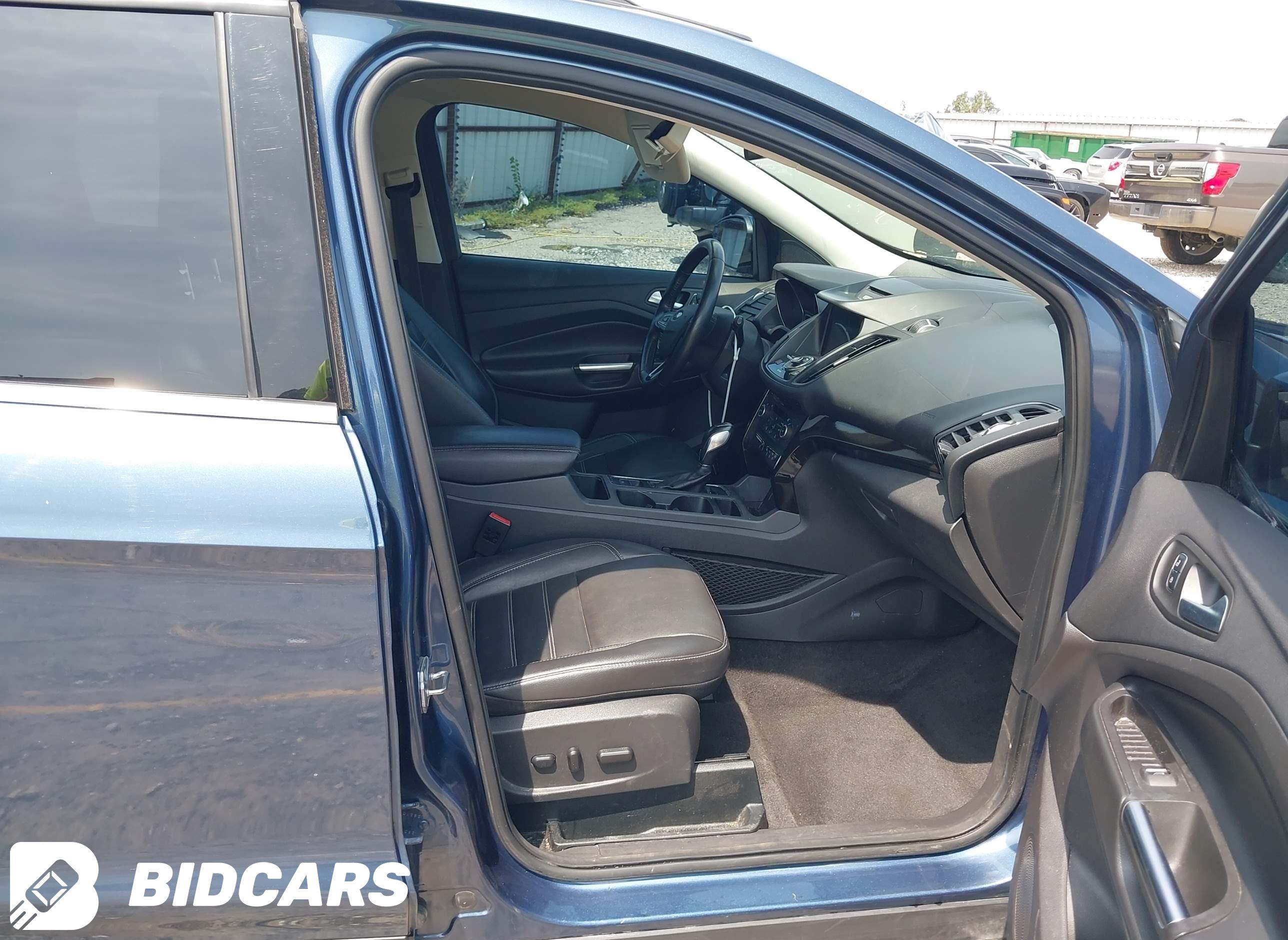 2018 Ford Escape, Titanium