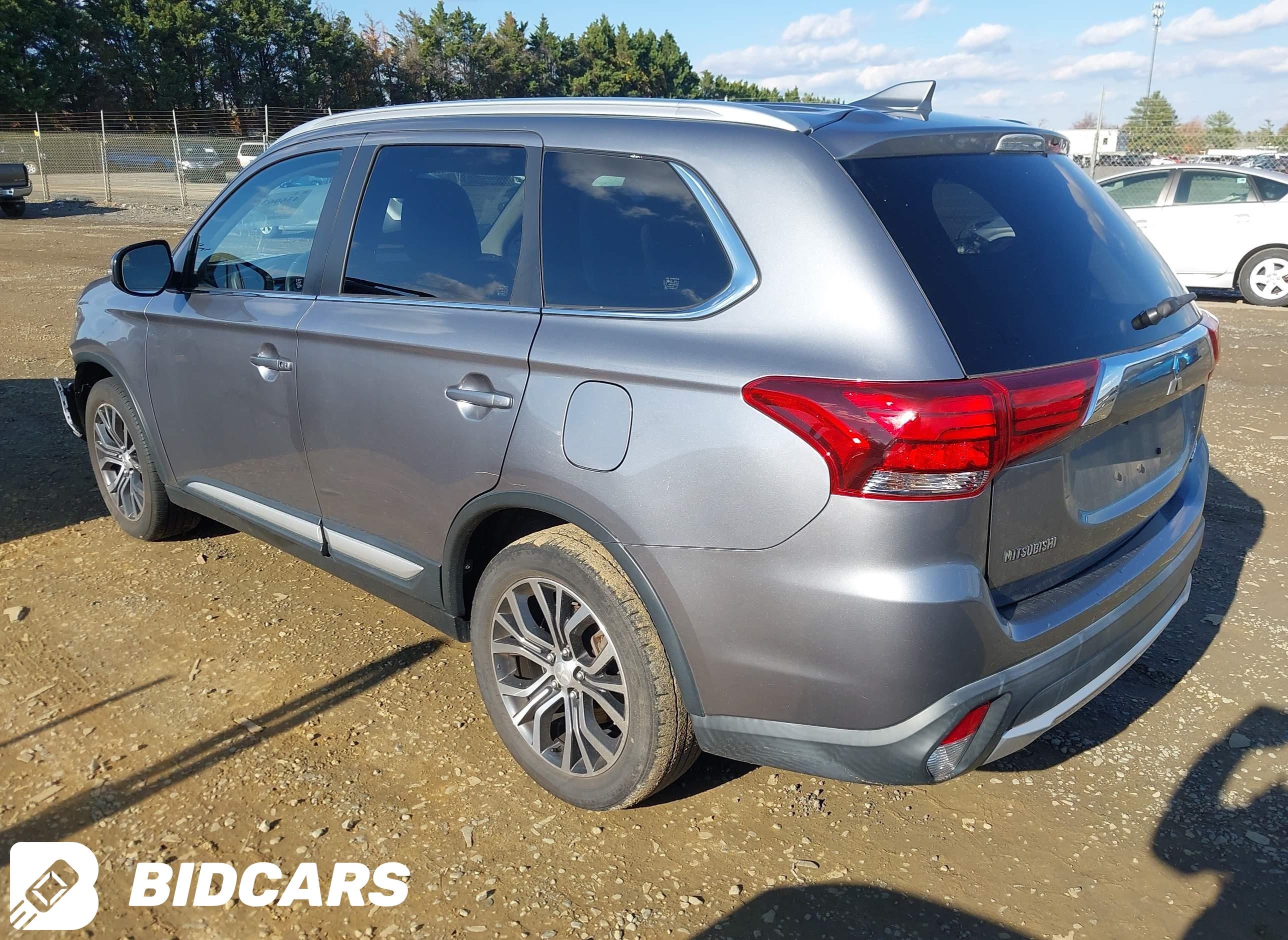 2018 Mitsubishi Outlander, Sel