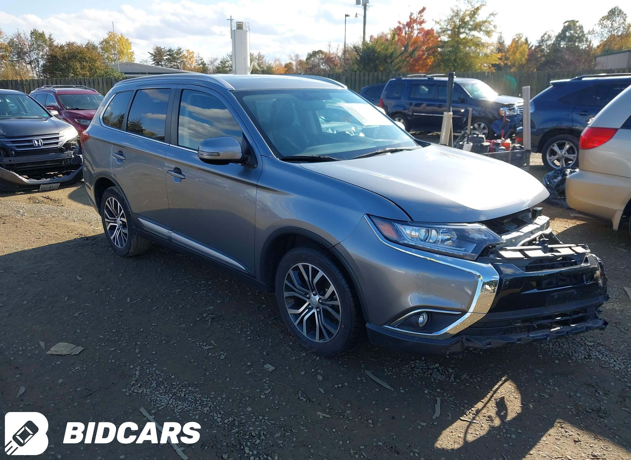 2018 Mitsubishi Outlander, Sel