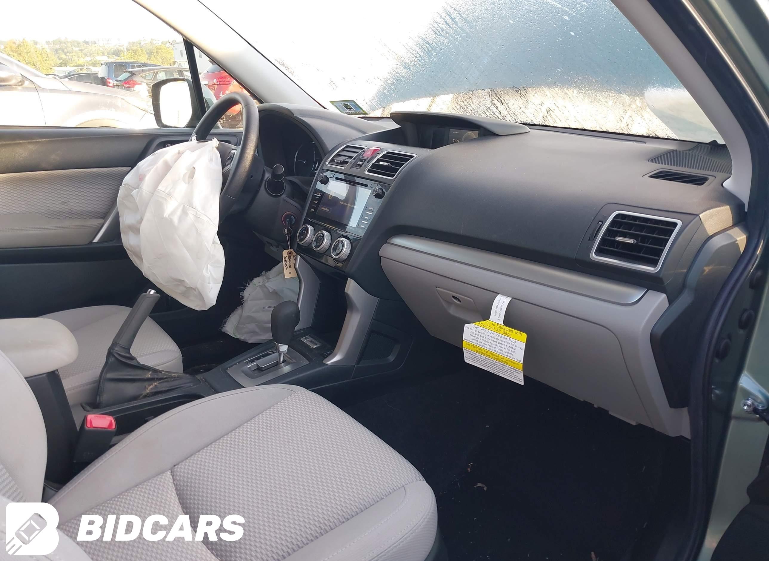 2018 Subaru Forester, 2.5I Pr...