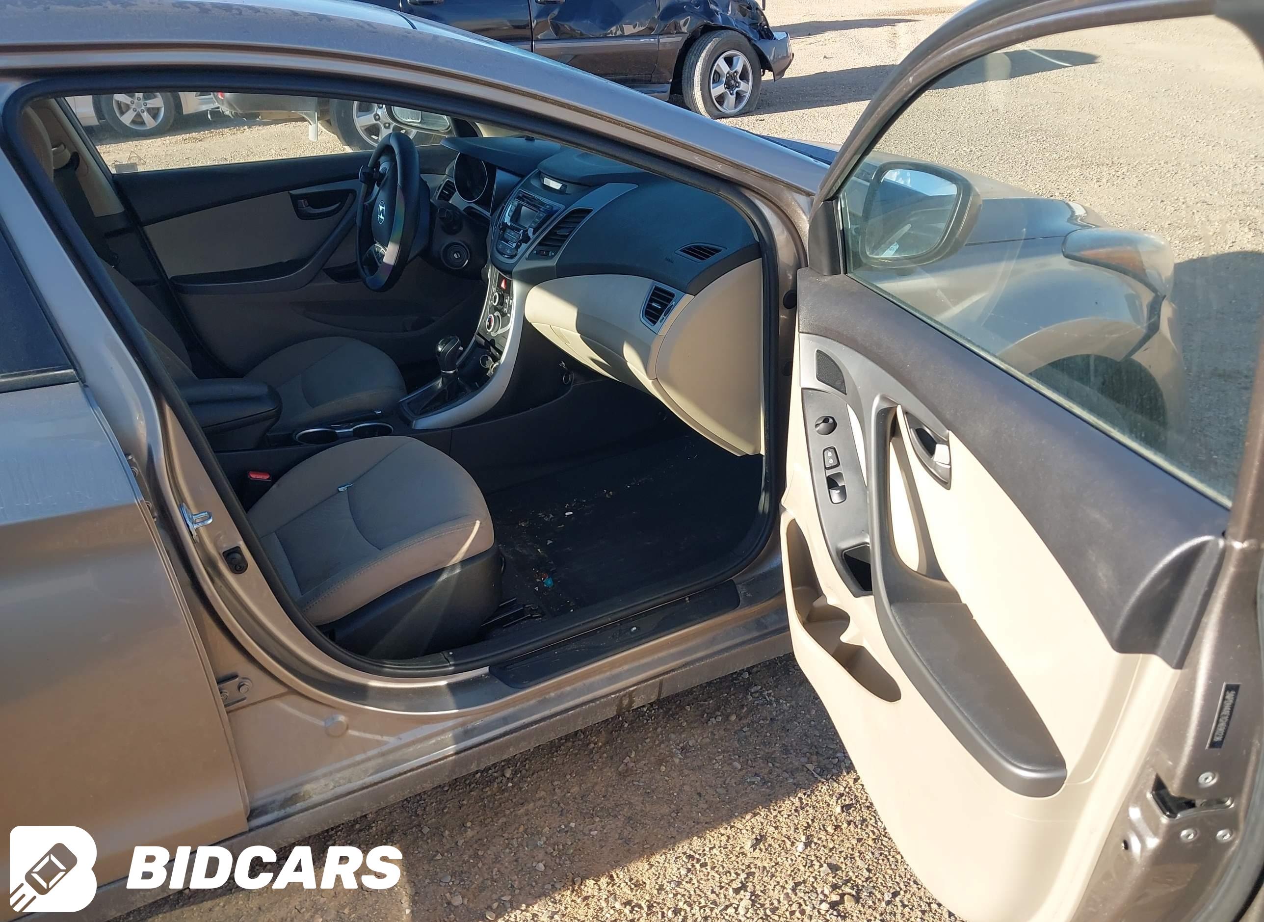 2016 Hyundai Elantra, SE