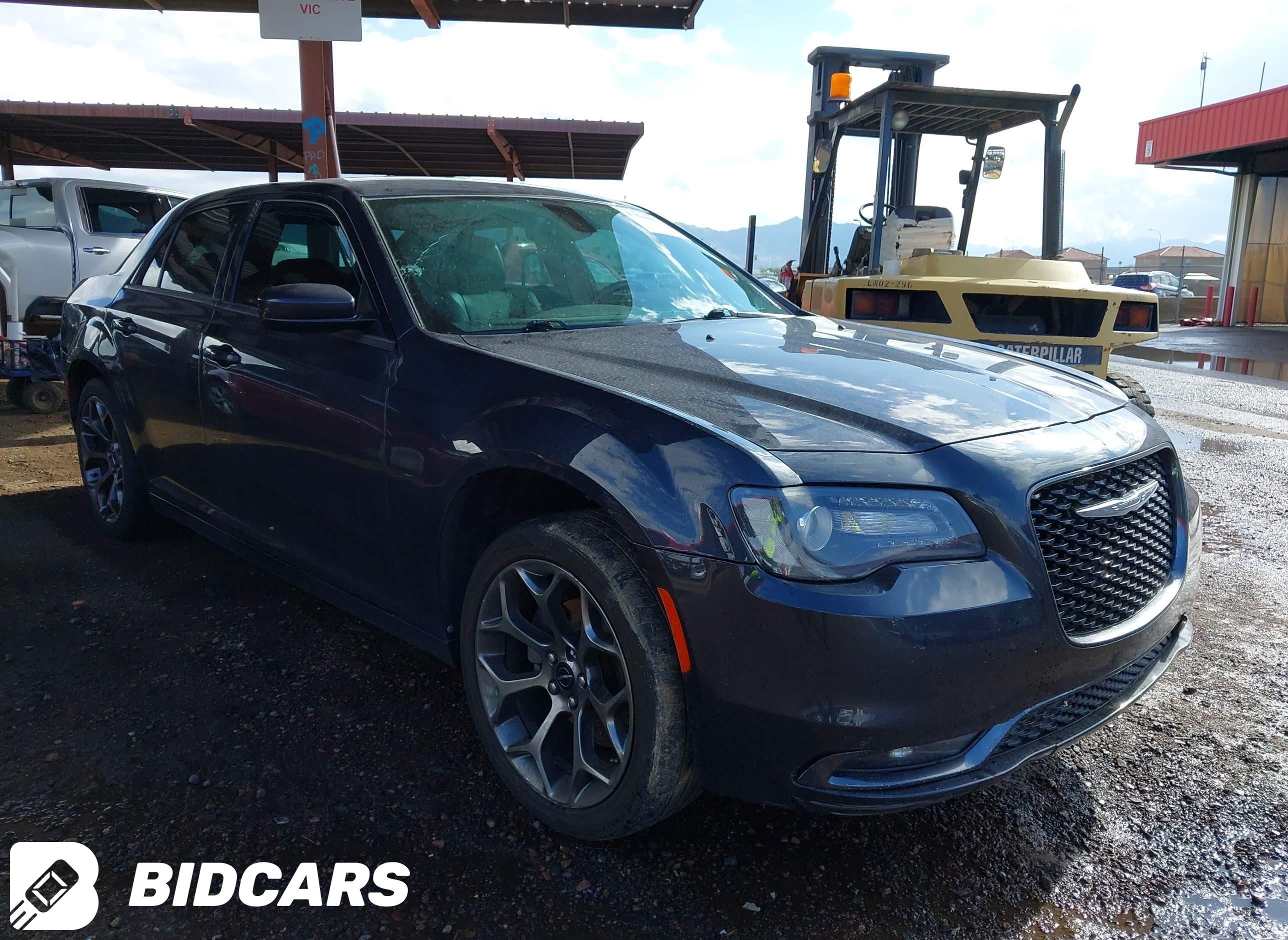 2015 Chrysler 300, 300S