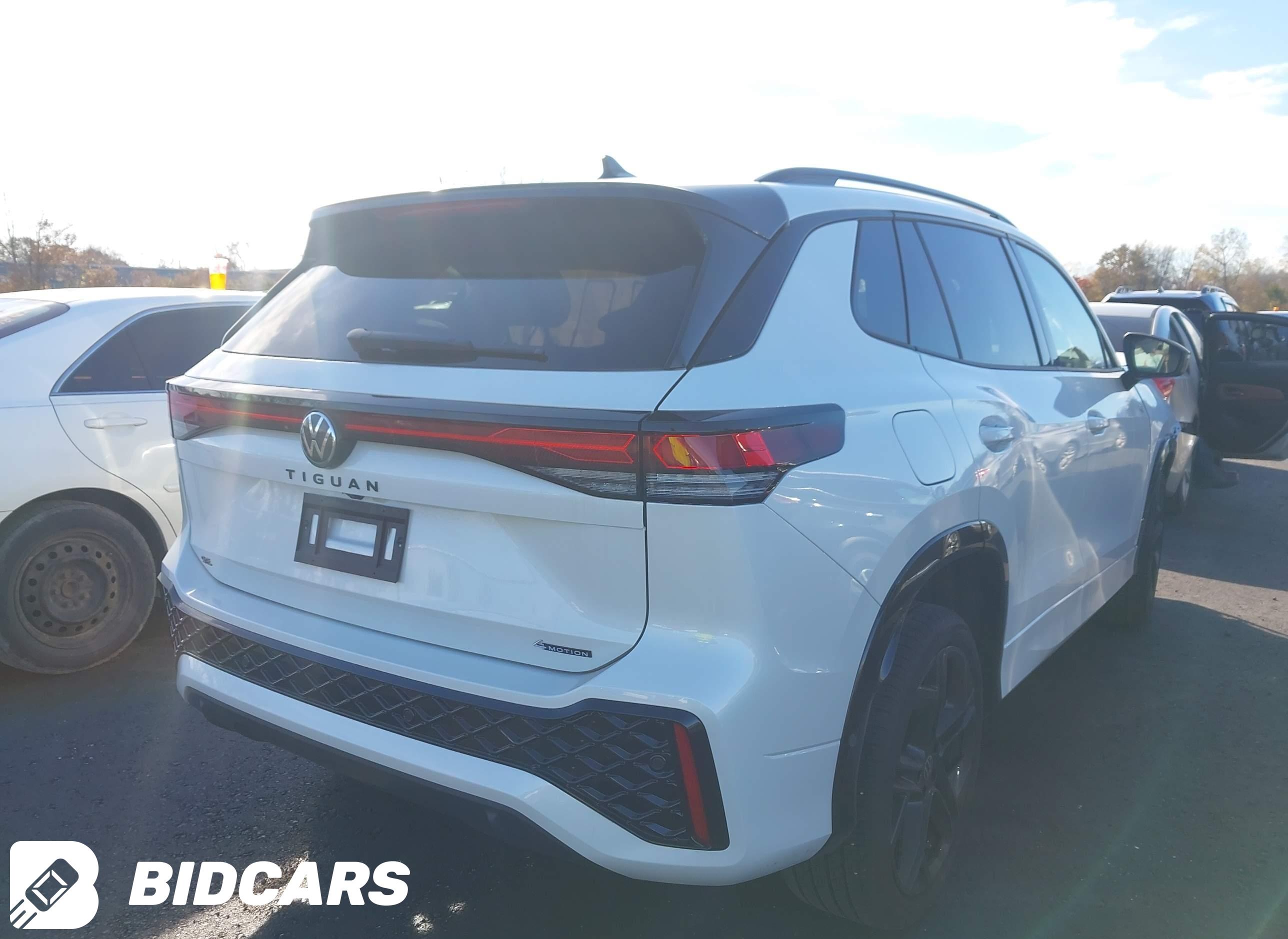 2025 Volkswagen Tiguan, 2.0T...