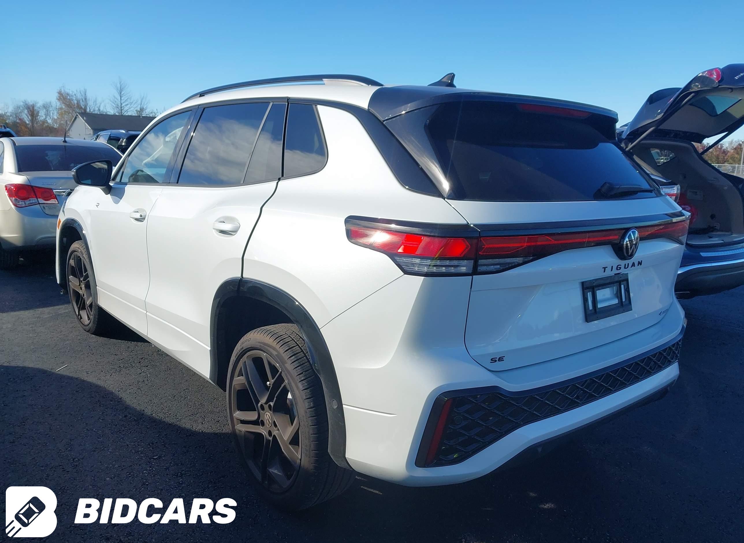 2025 Volkswagen Tiguan, 2.0T...