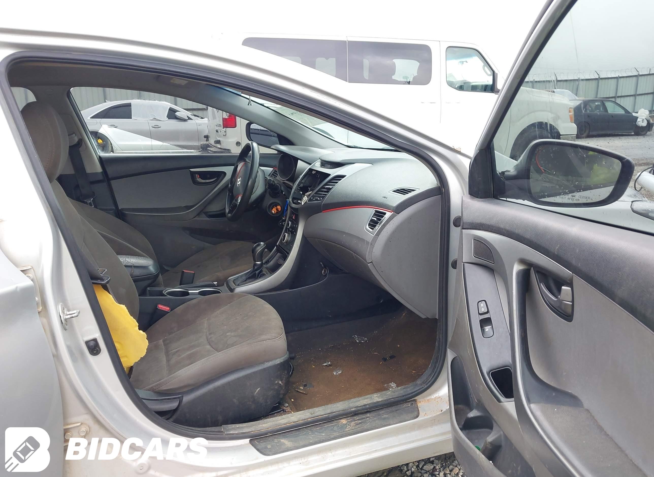 2015 Hyundai Elantra, SE