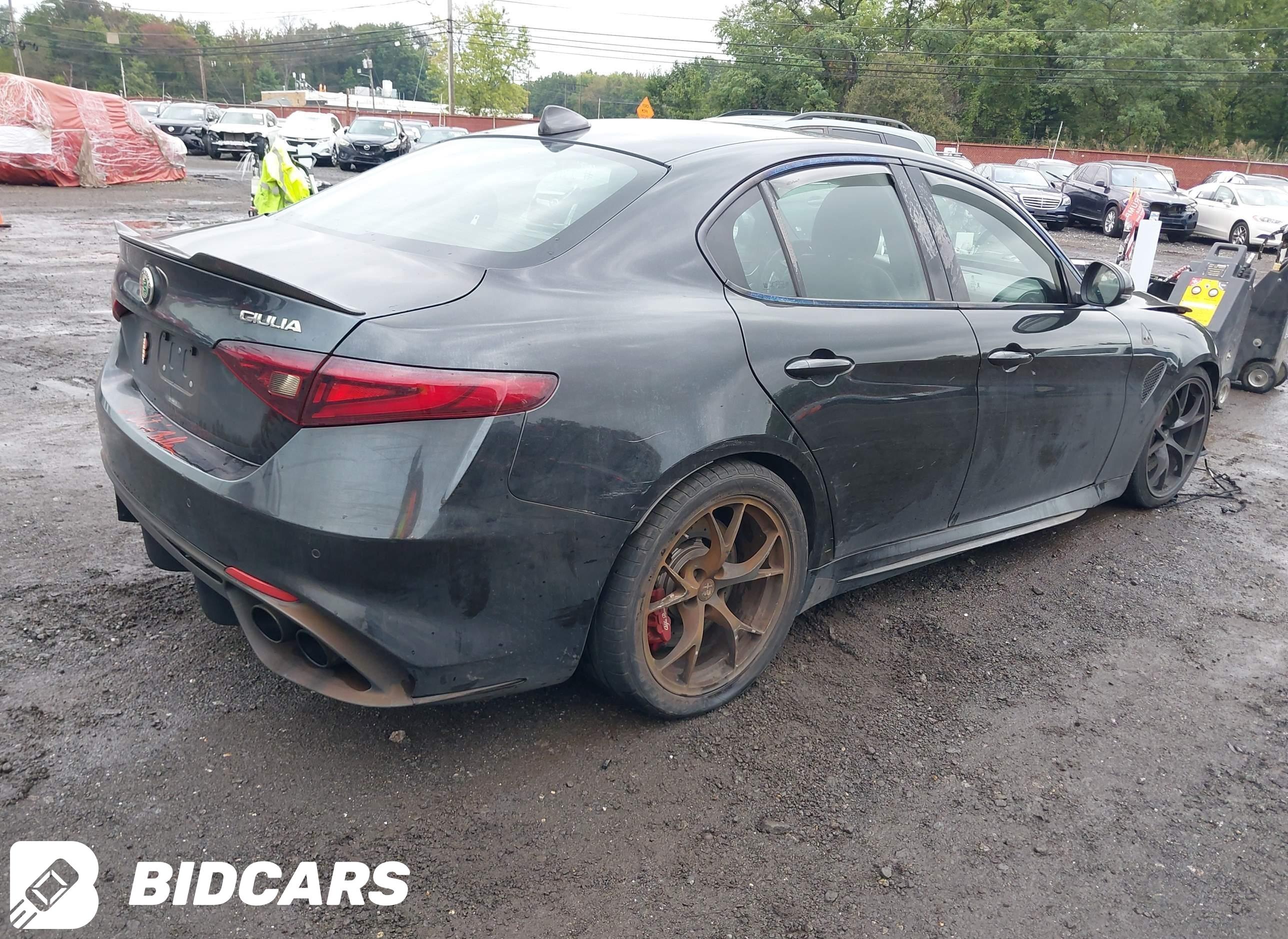 2017 Alfa Romeo Giulia, Quadr...