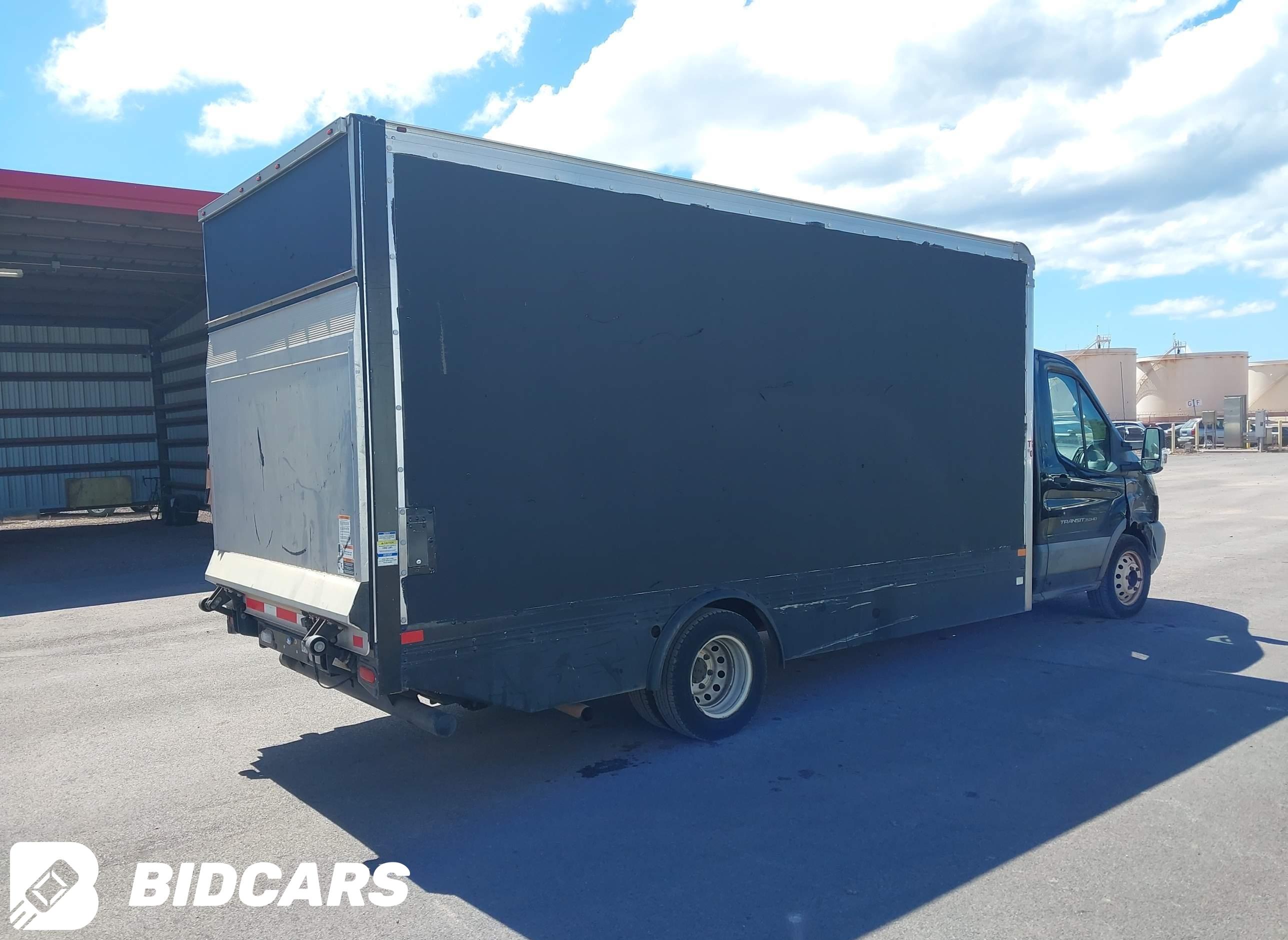 2017 Ford Transit-350 Cab