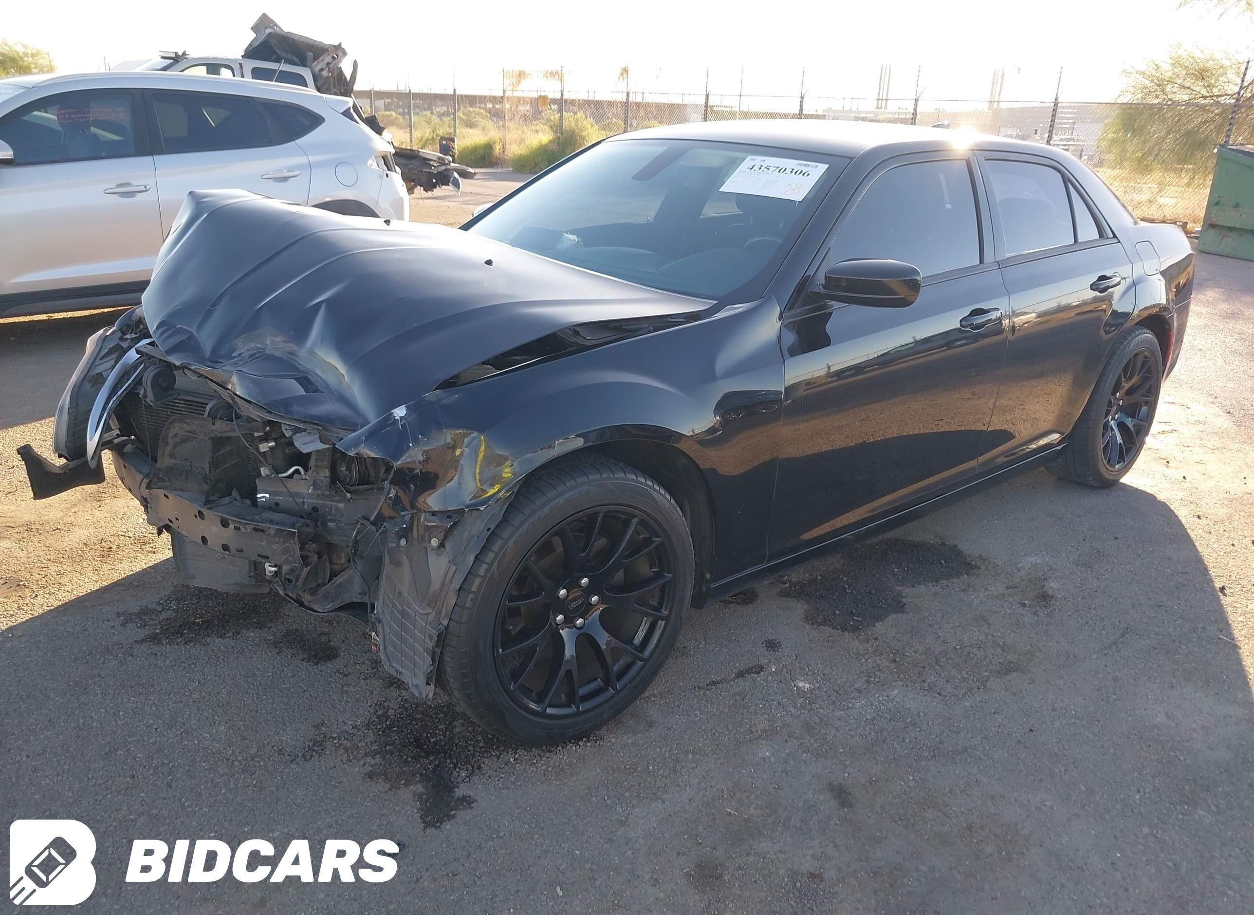 2018 Chrysler 300, Touring