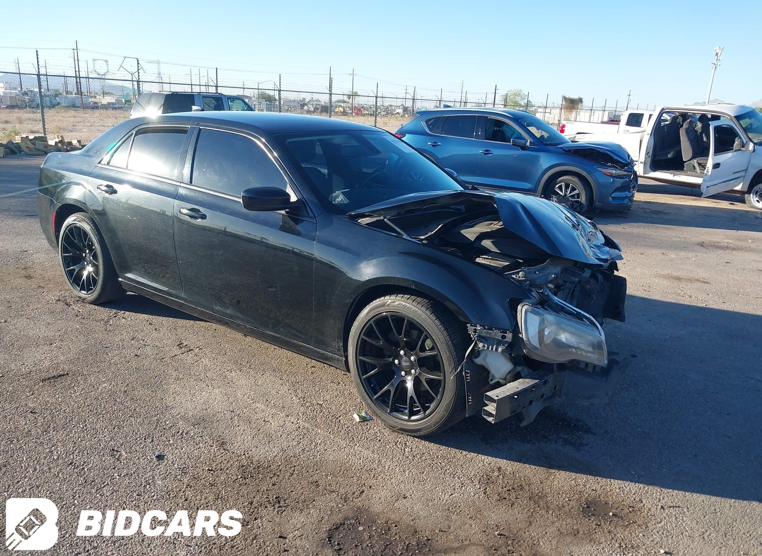 2018 Chrysler 300, Touring