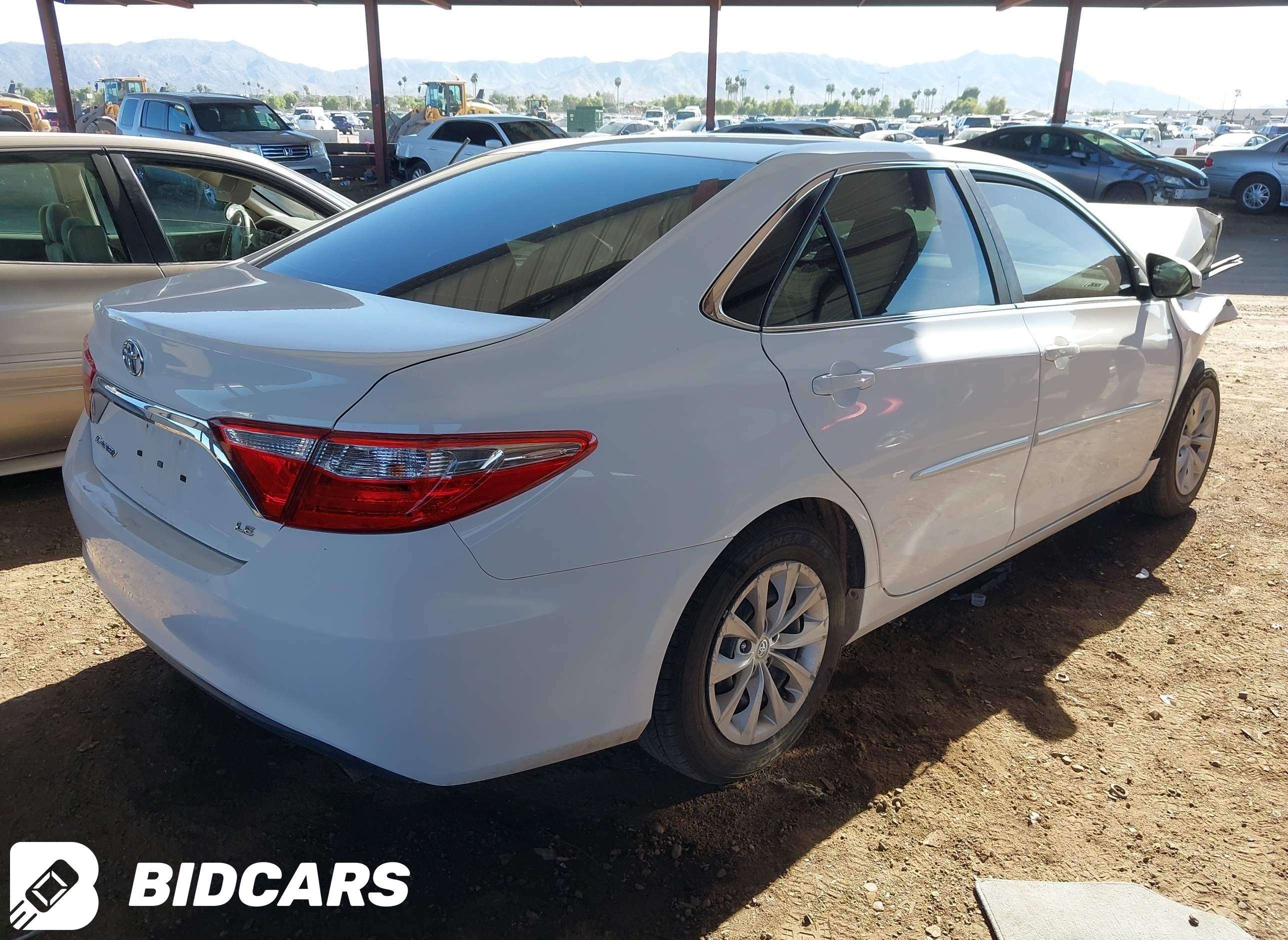 2017 Toyota Camry, LE