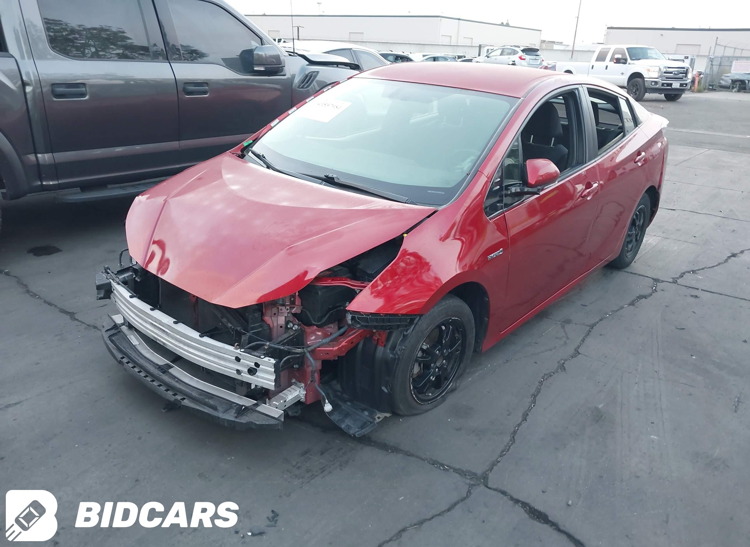 2016 Toyota Prius, Three