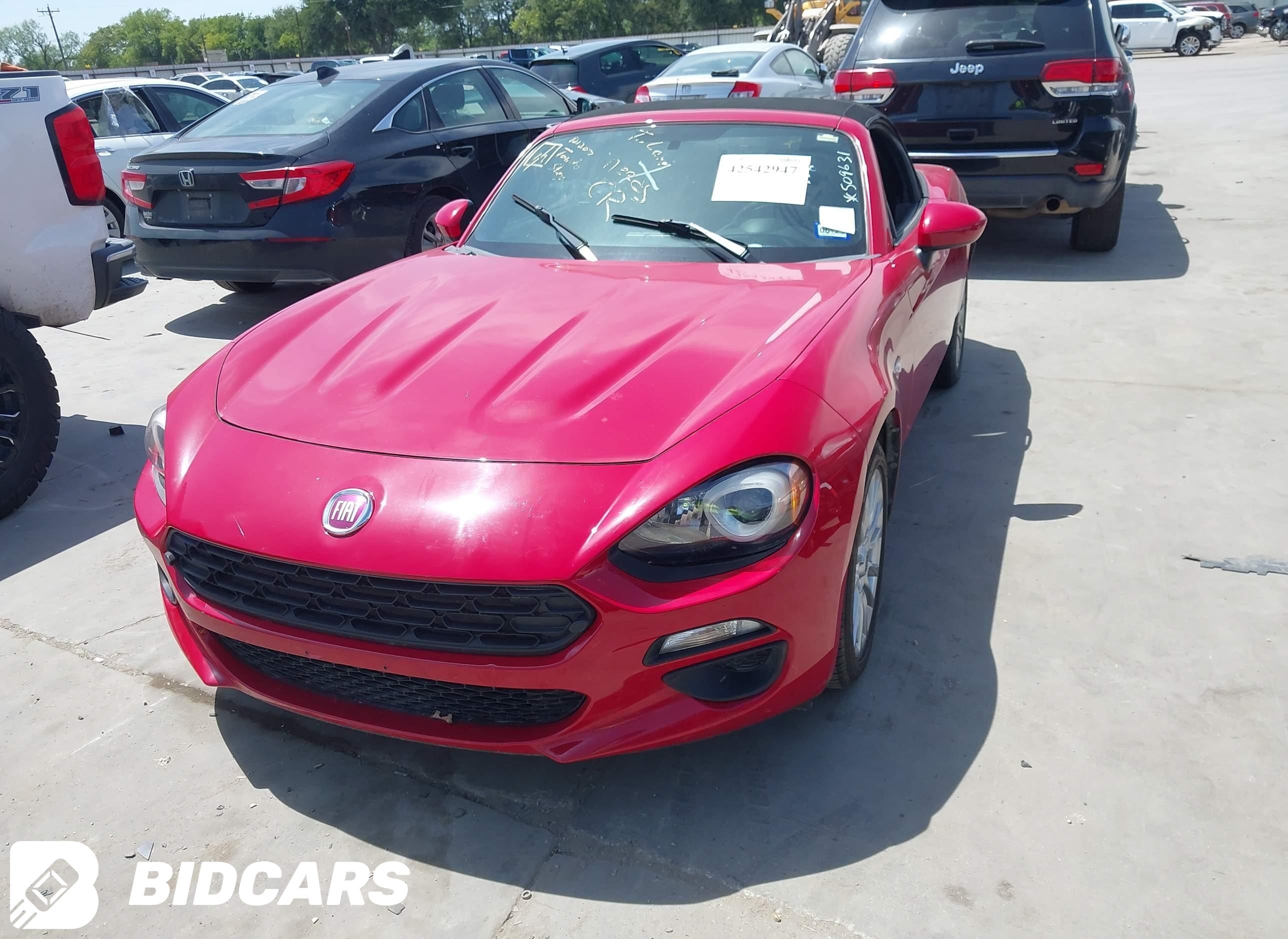 2017 Fiat 124 Spider, Classica