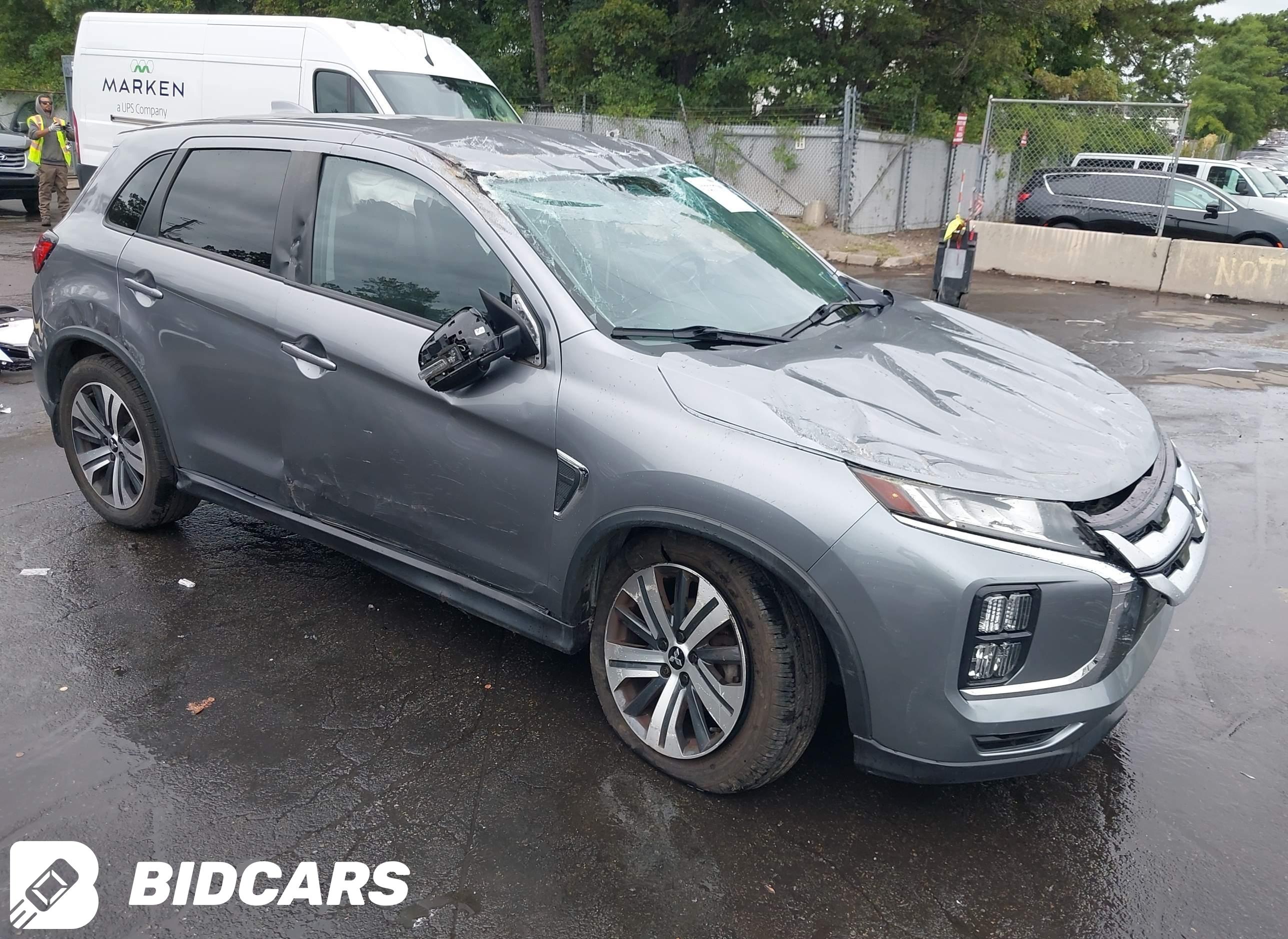 2022 Mitsubishi Outlander, Sport