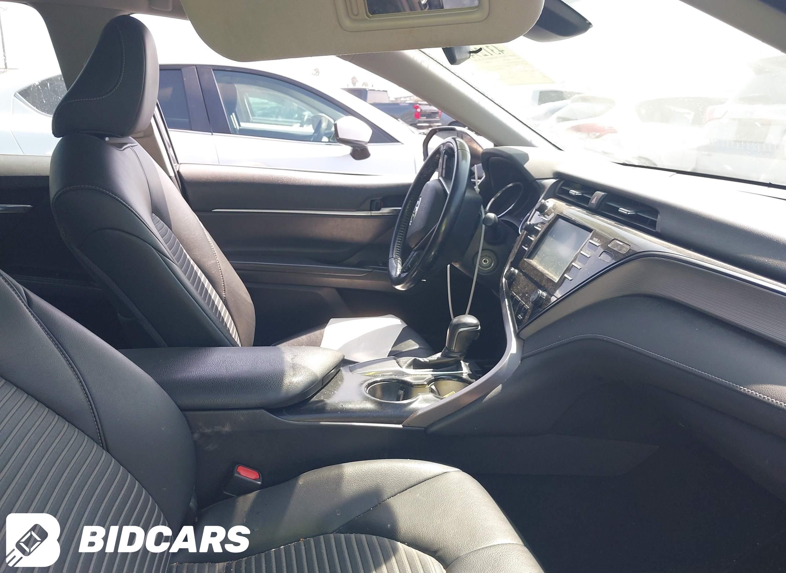 2019 Toyota Camry, SE