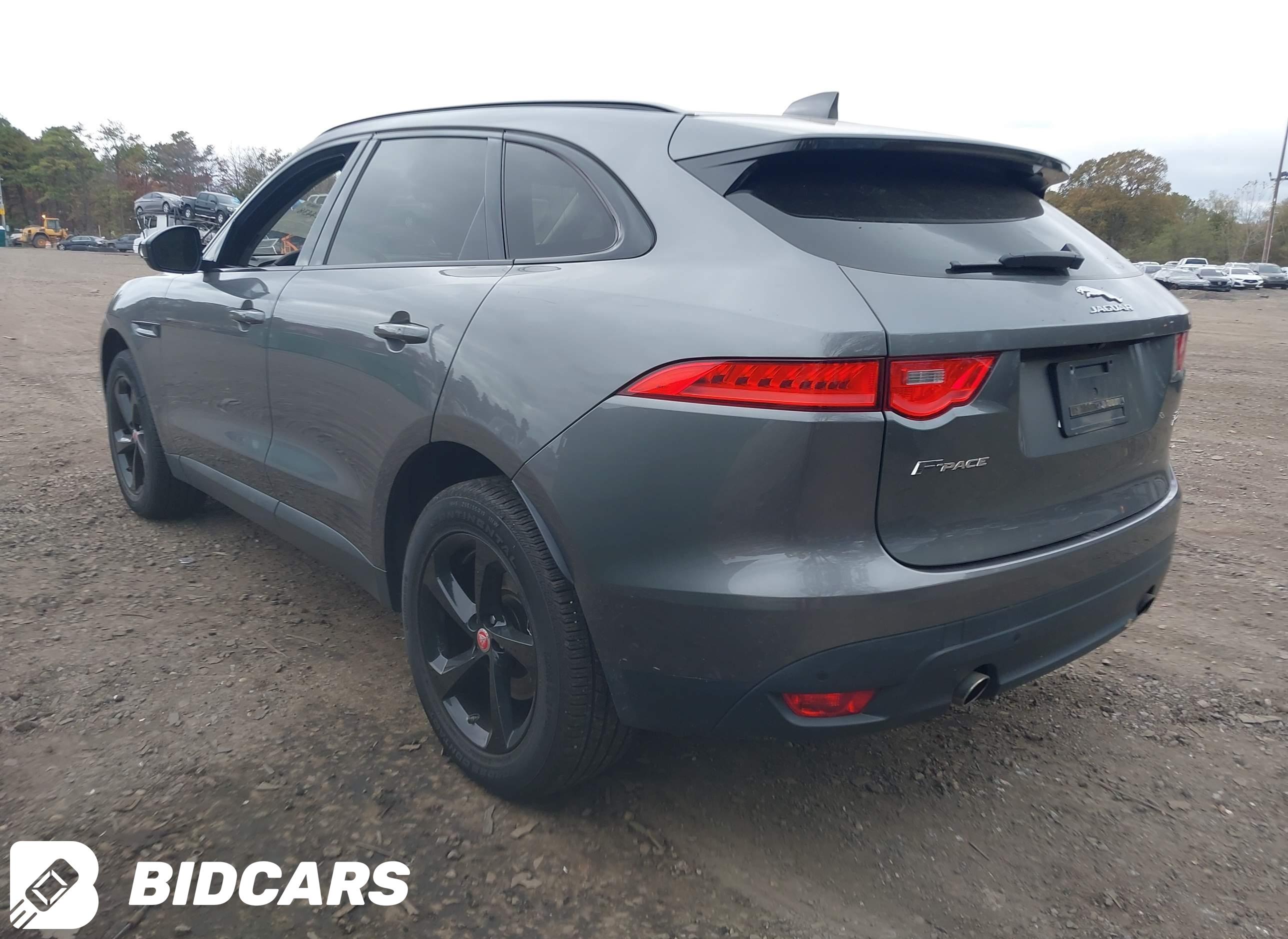 2019 Jaguar F-Pace, 25T Prestige