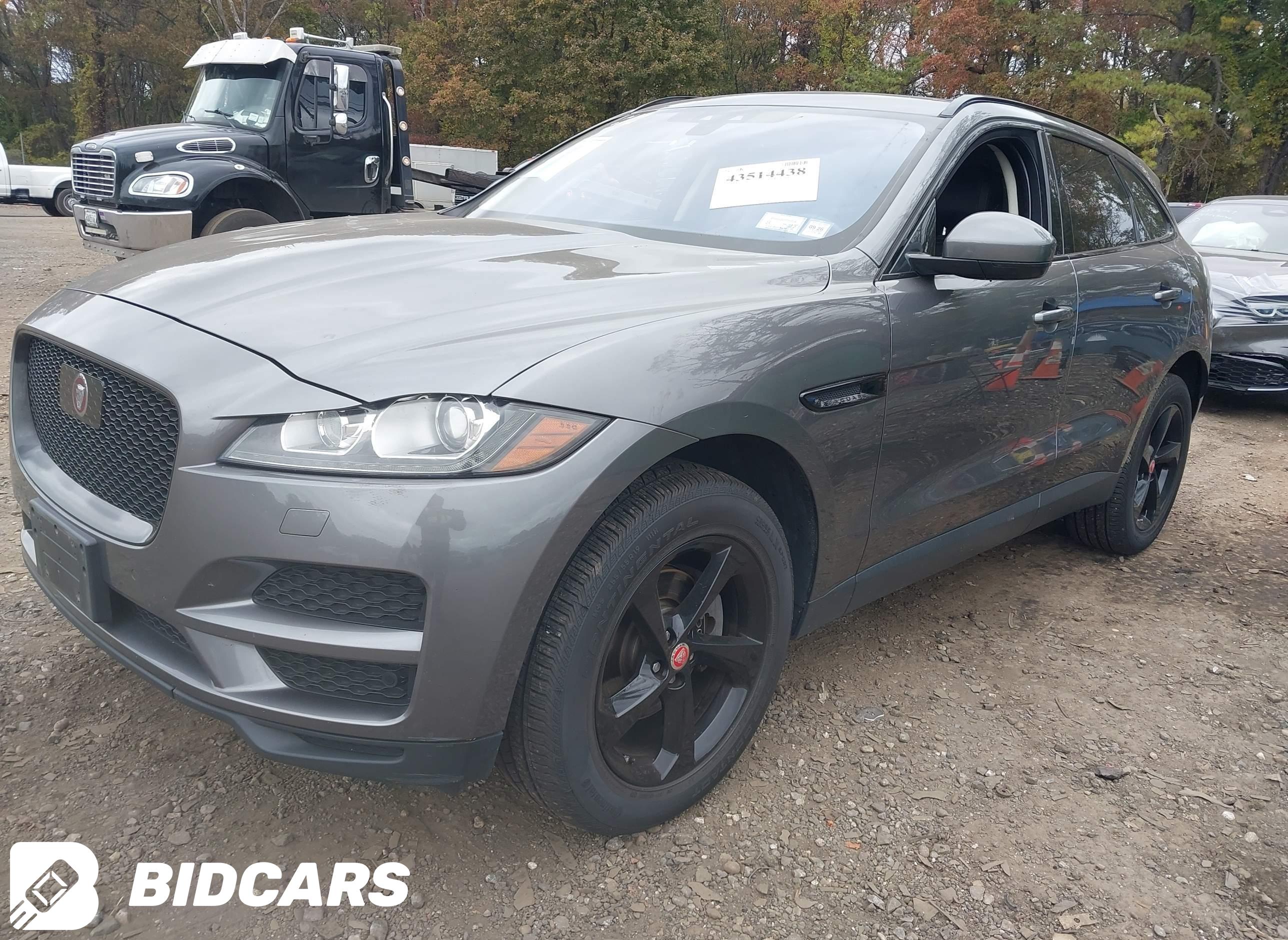 2019 Jaguar F-Pace, 25T Prestige