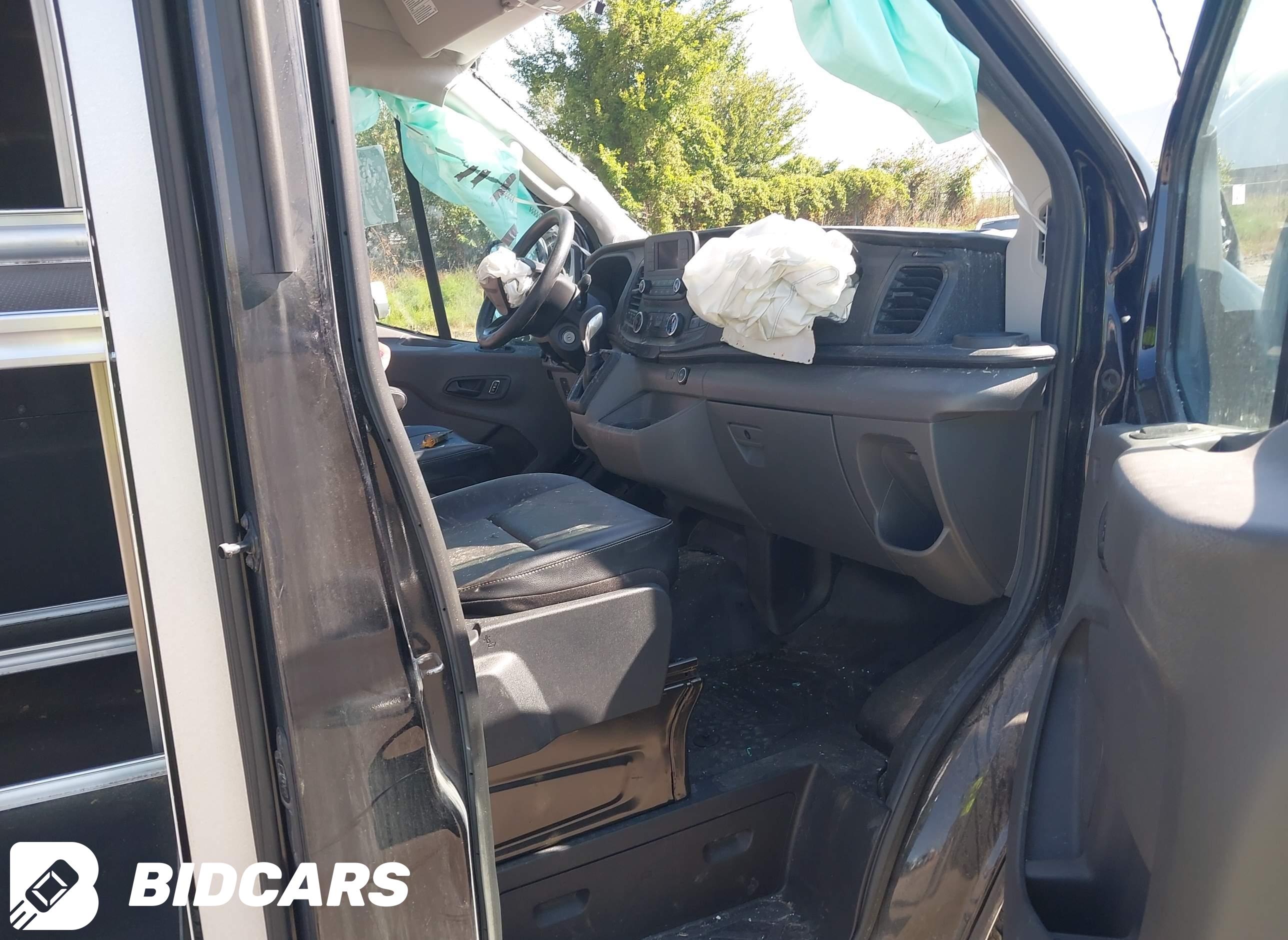 2022 Ford Transit-250 Cargo Van