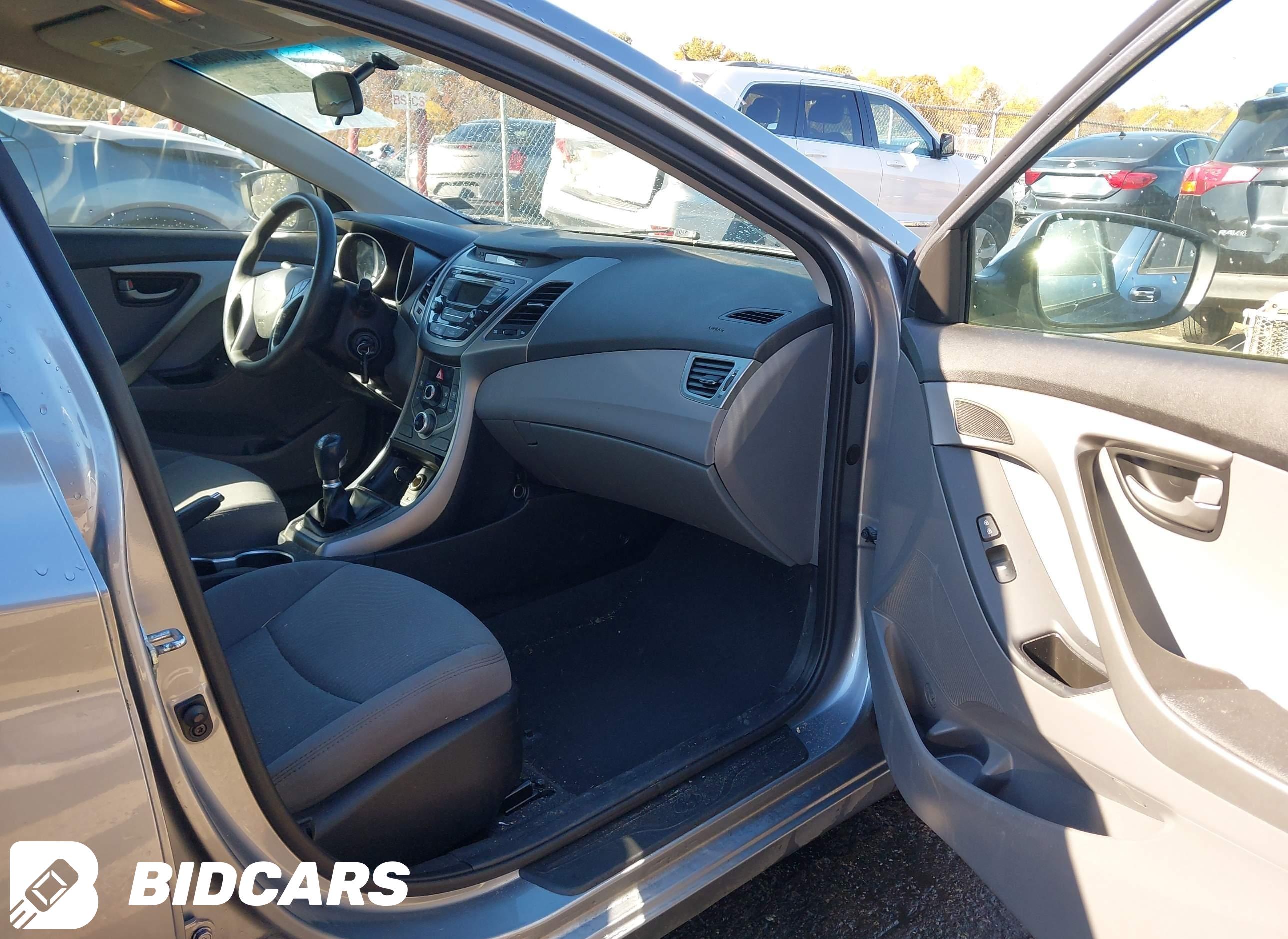 2015 Hyundai Elantra, SE