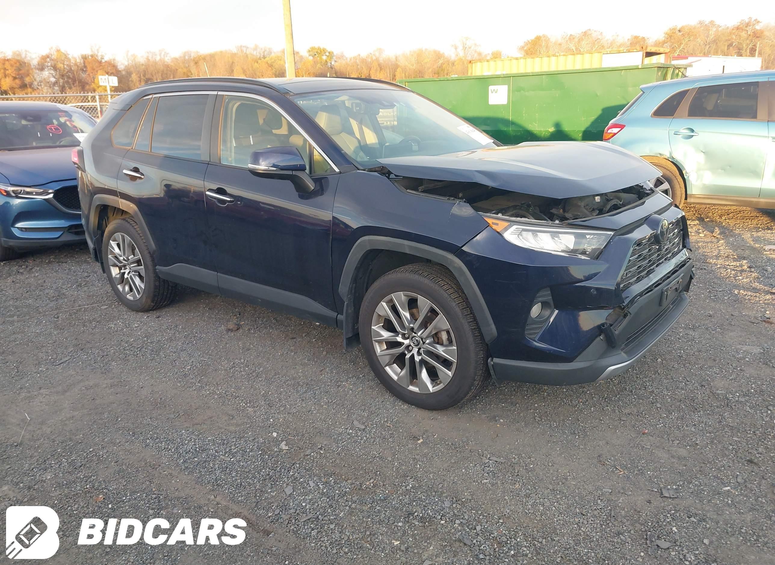 2019 Toyota RAV4, Limited