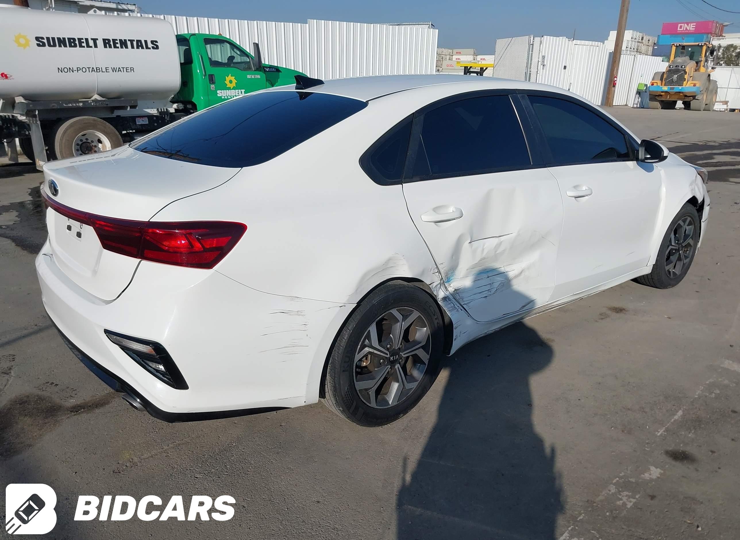 2019 KIA Forte, Lxs