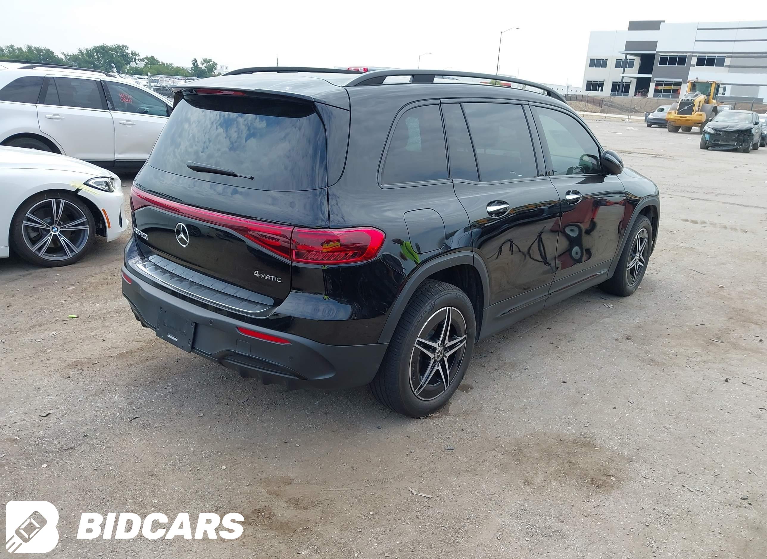 2024 Mercedes-Benz Eqb 300 Su...