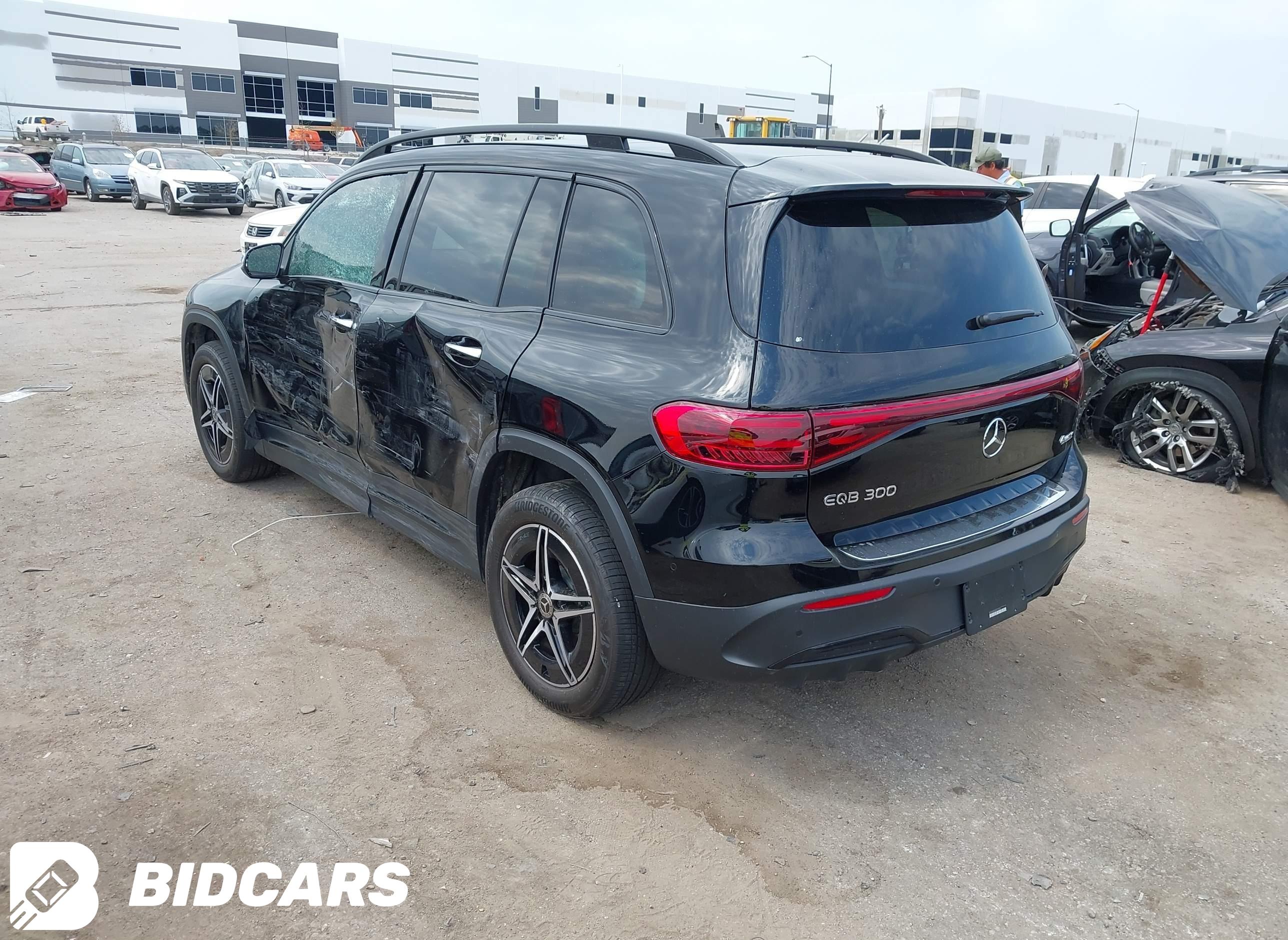 2024 Mercedes-Benz Eqb 300 Su...