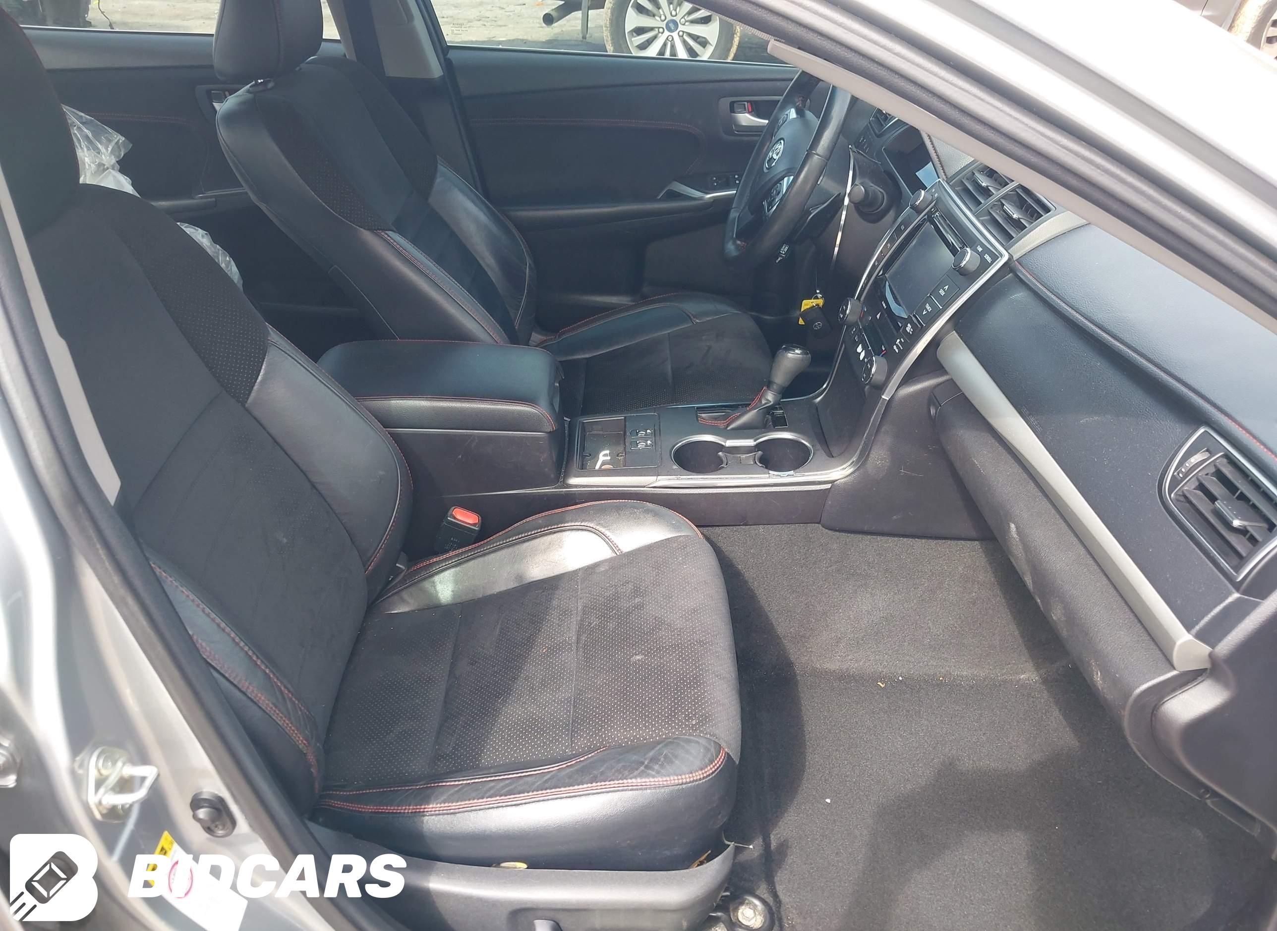 2016 Toyota Camry, Xse